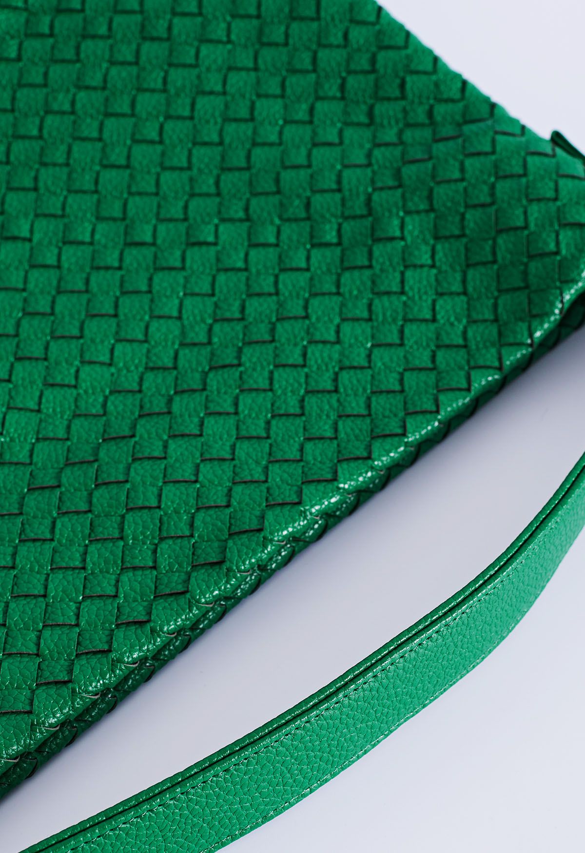 Solid Color Woven Bag in Green