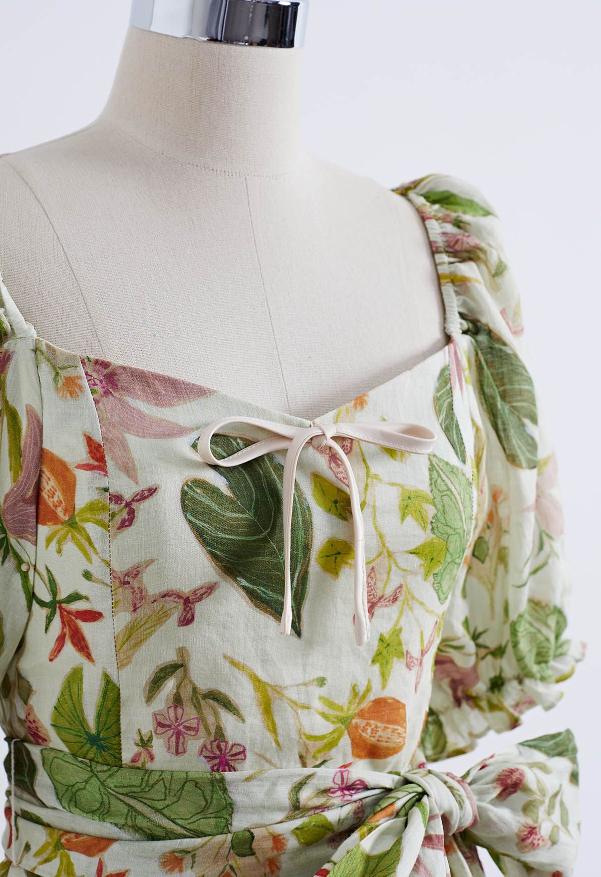 Botanical Garden Sweetheart Neck Midi Dress