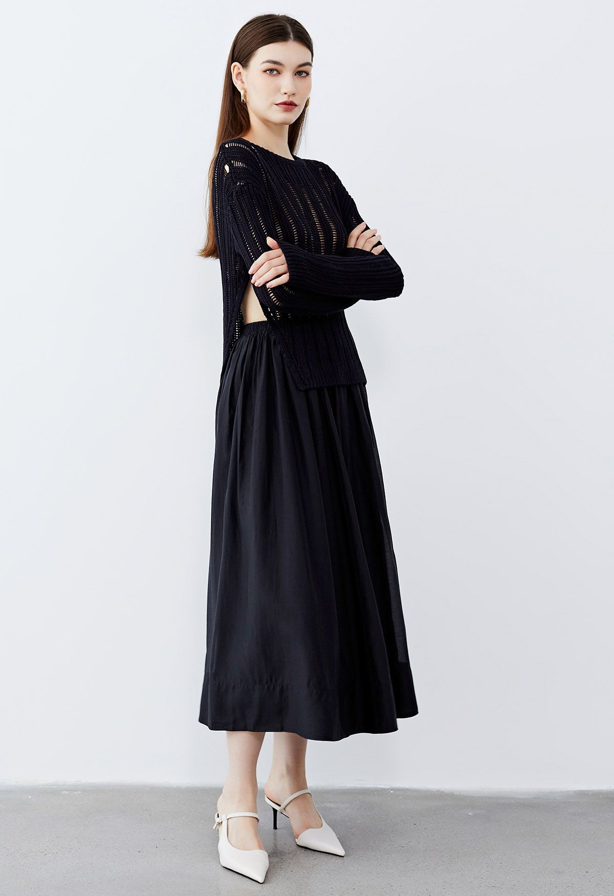 Breathable Soft A-Line Maxi Skirt in Black