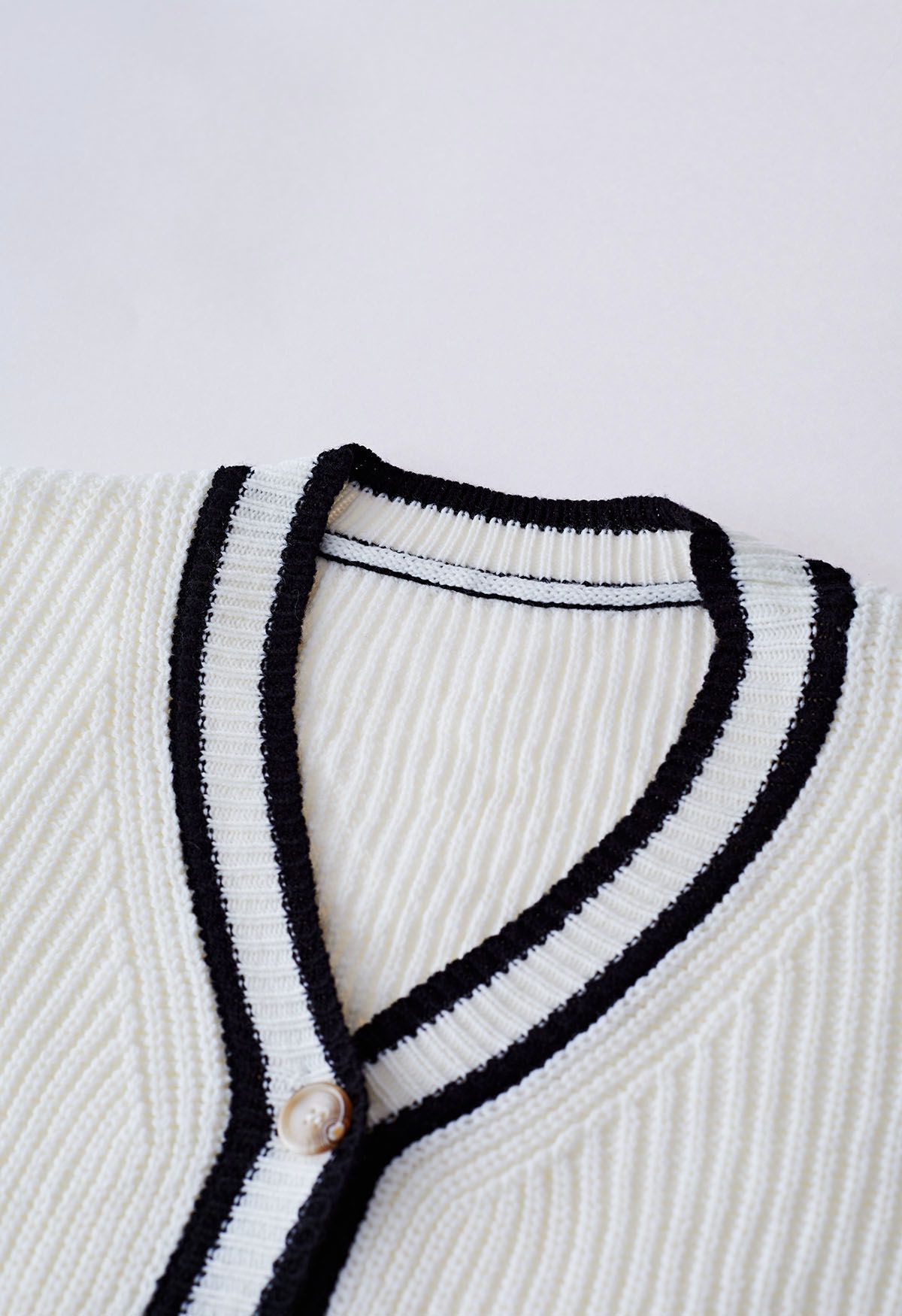 Contrast Line Patch Pocket Waffle Knit Cardigan in White