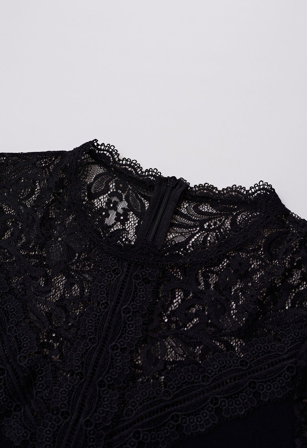 Floral Lace Spliced Knit Dress in Black