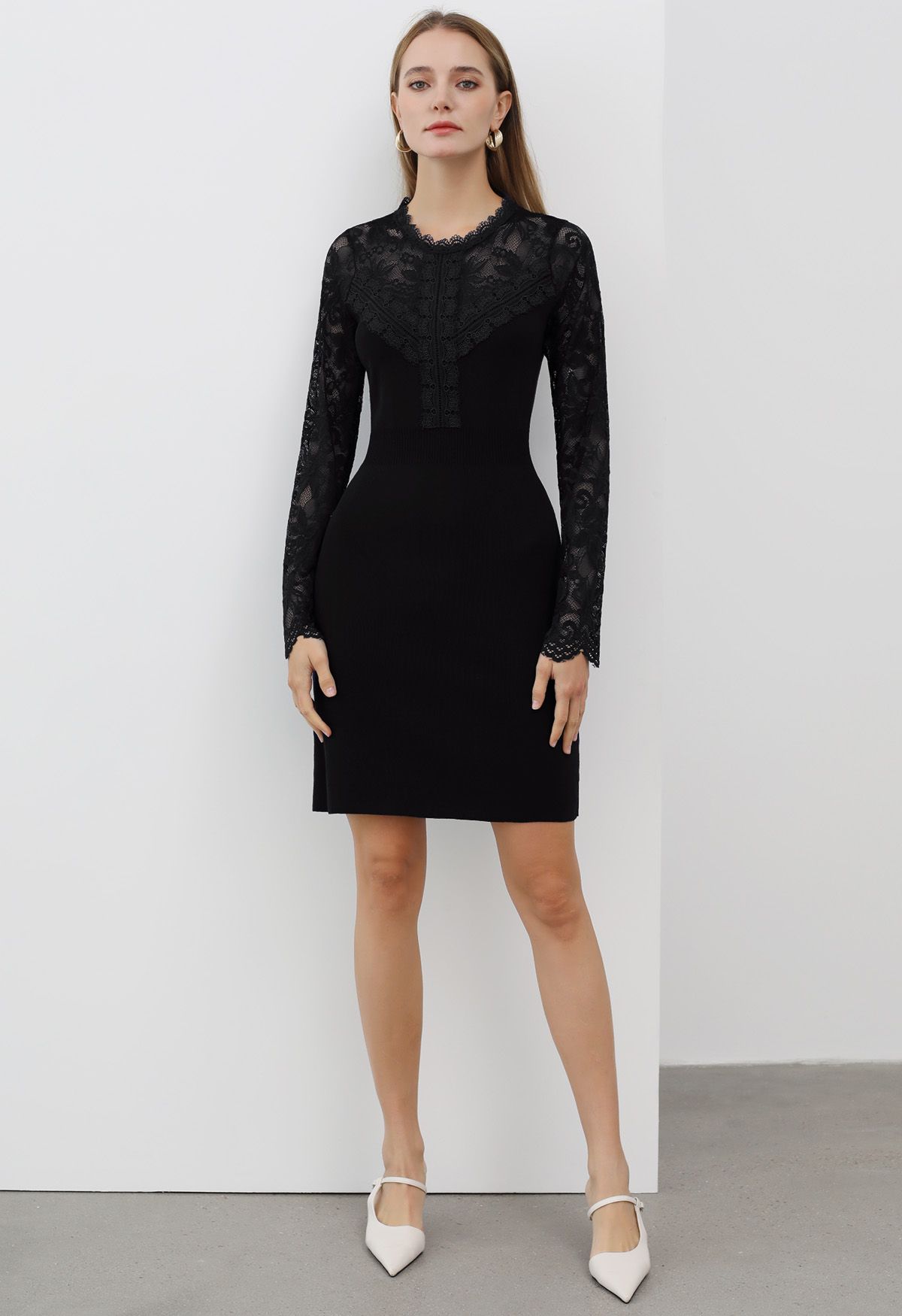 Floral Lace Spliced Knit Dress in Black