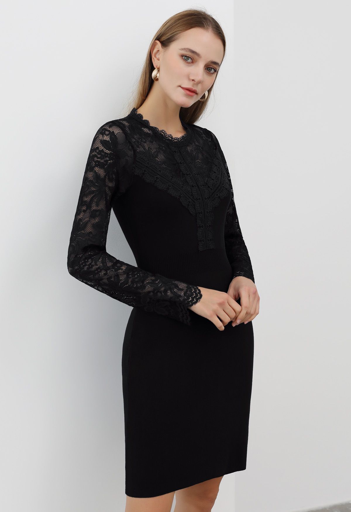 Floral Lace Spliced Knit Dress in Black