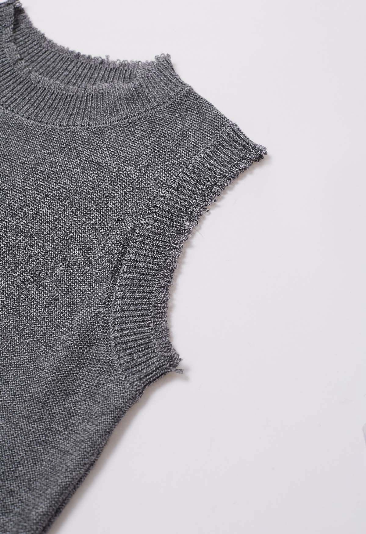 Frayed Edge Sleeveless Knit Top in Grey