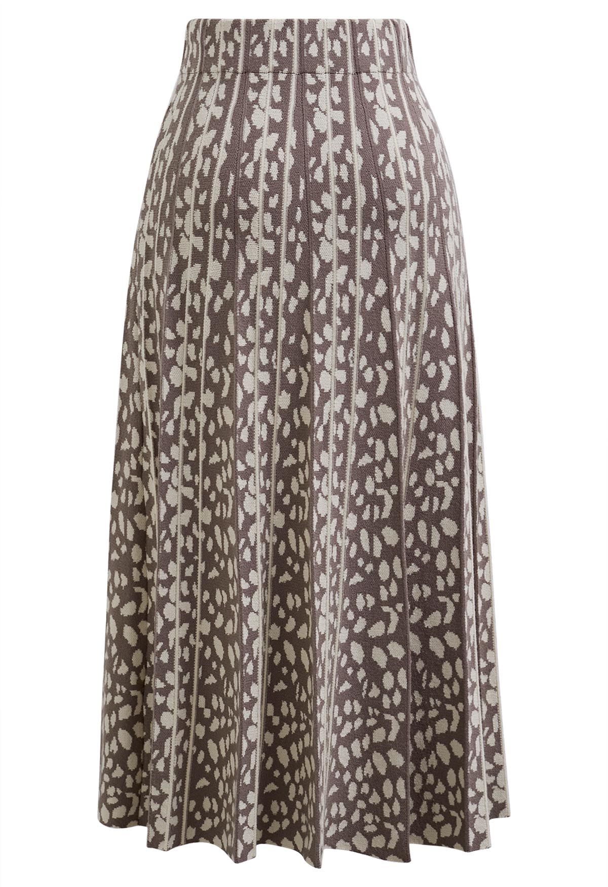 Irregular Spot Pattern Knit Skirt in Light Tan