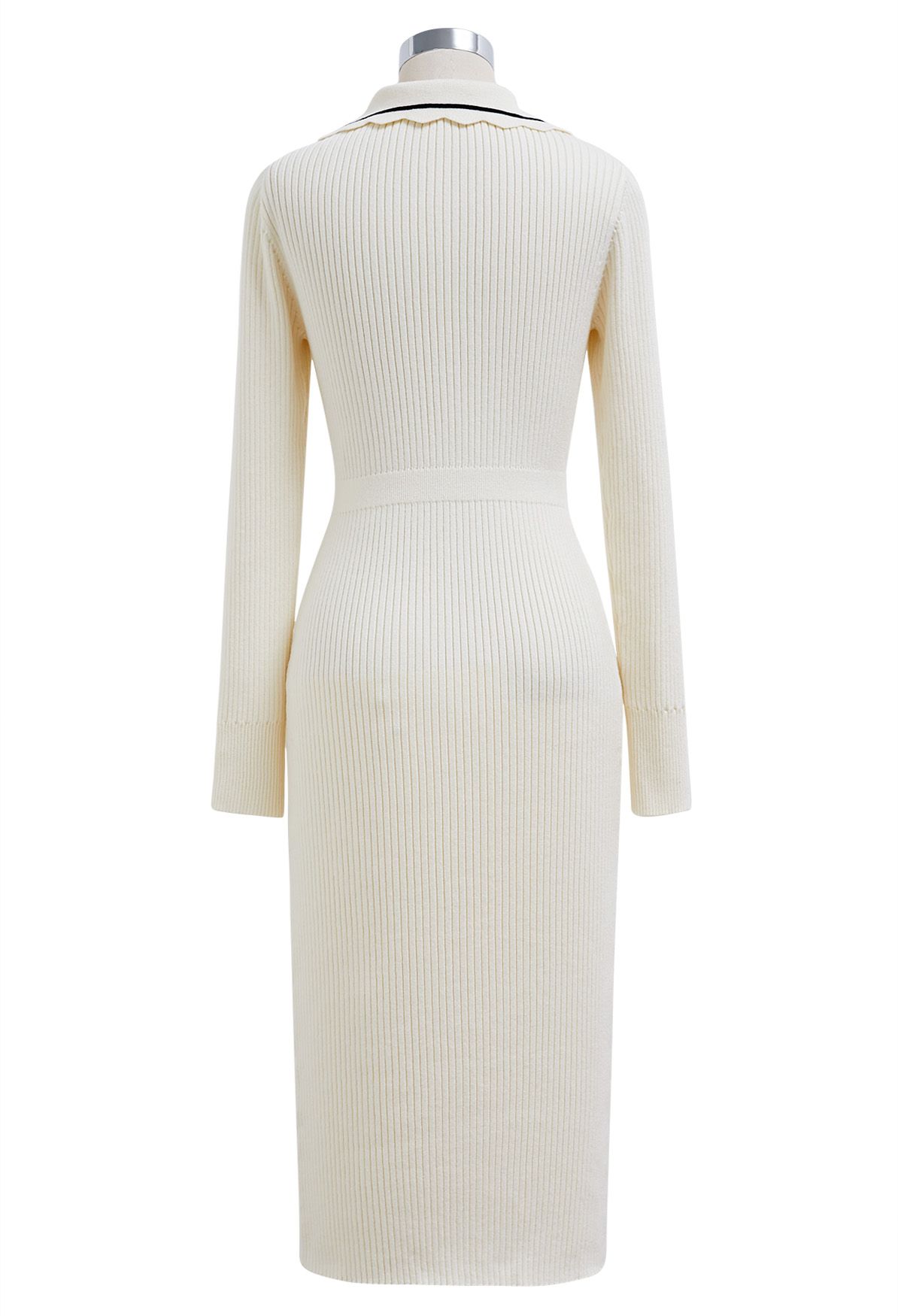 Scalloped Edge Contrast Line Bodycon Knit Dress in White