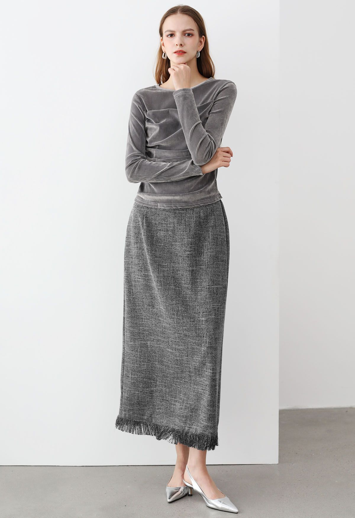 Lithesome Ruched Long Sleeve Top in Grey