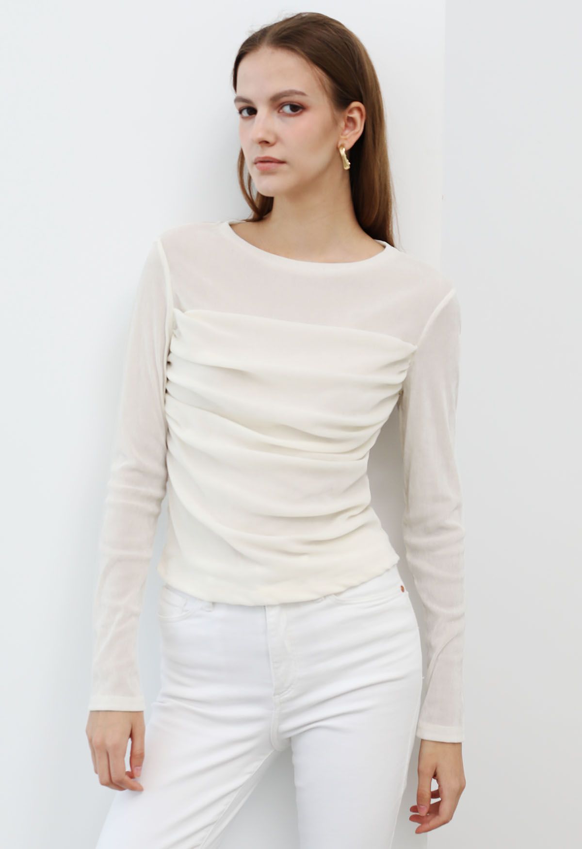 Lithesome Ruched Long Sleeve Top in Cream