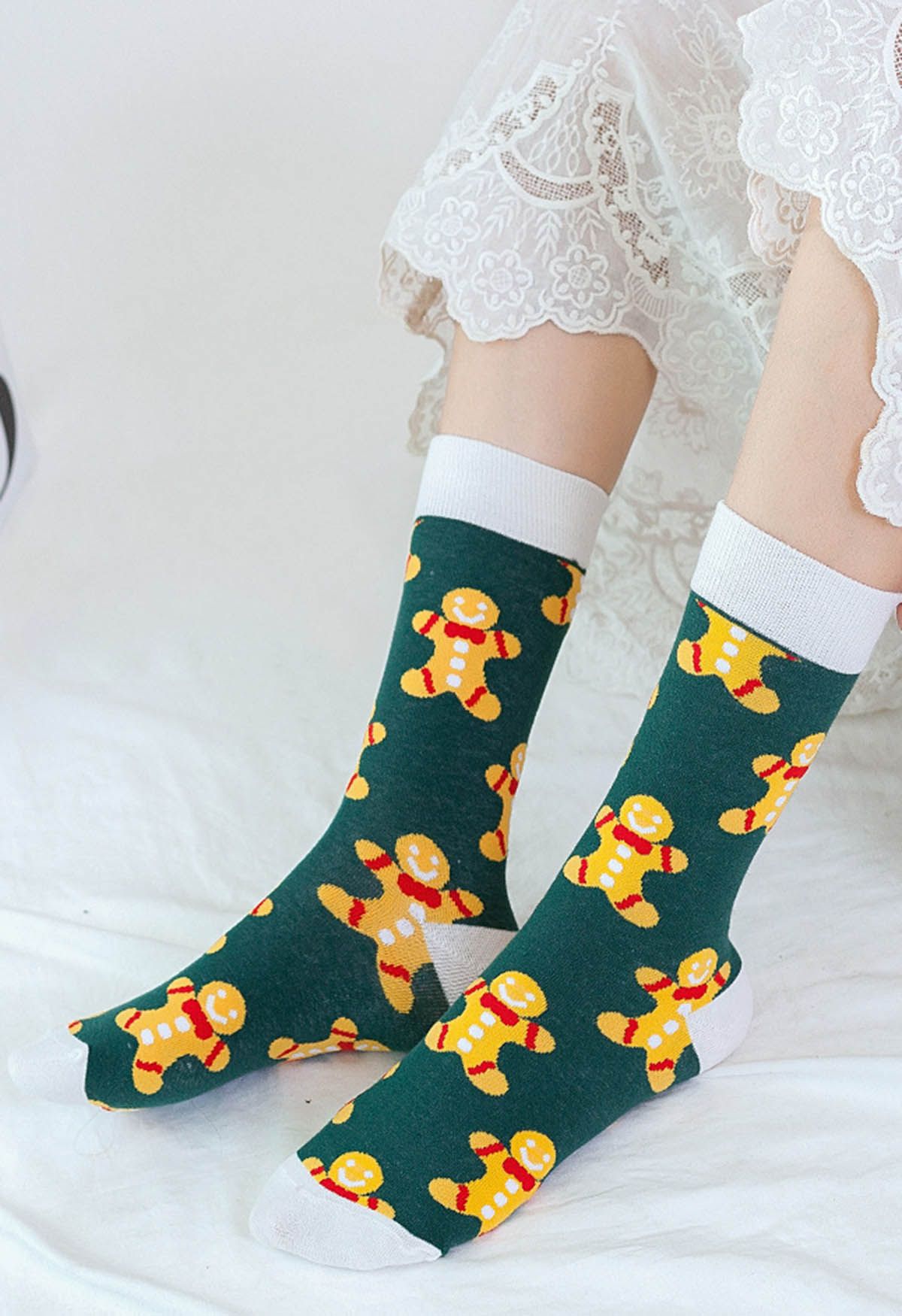 Christmas Vibe Jacquard Crew Socks in Emerald