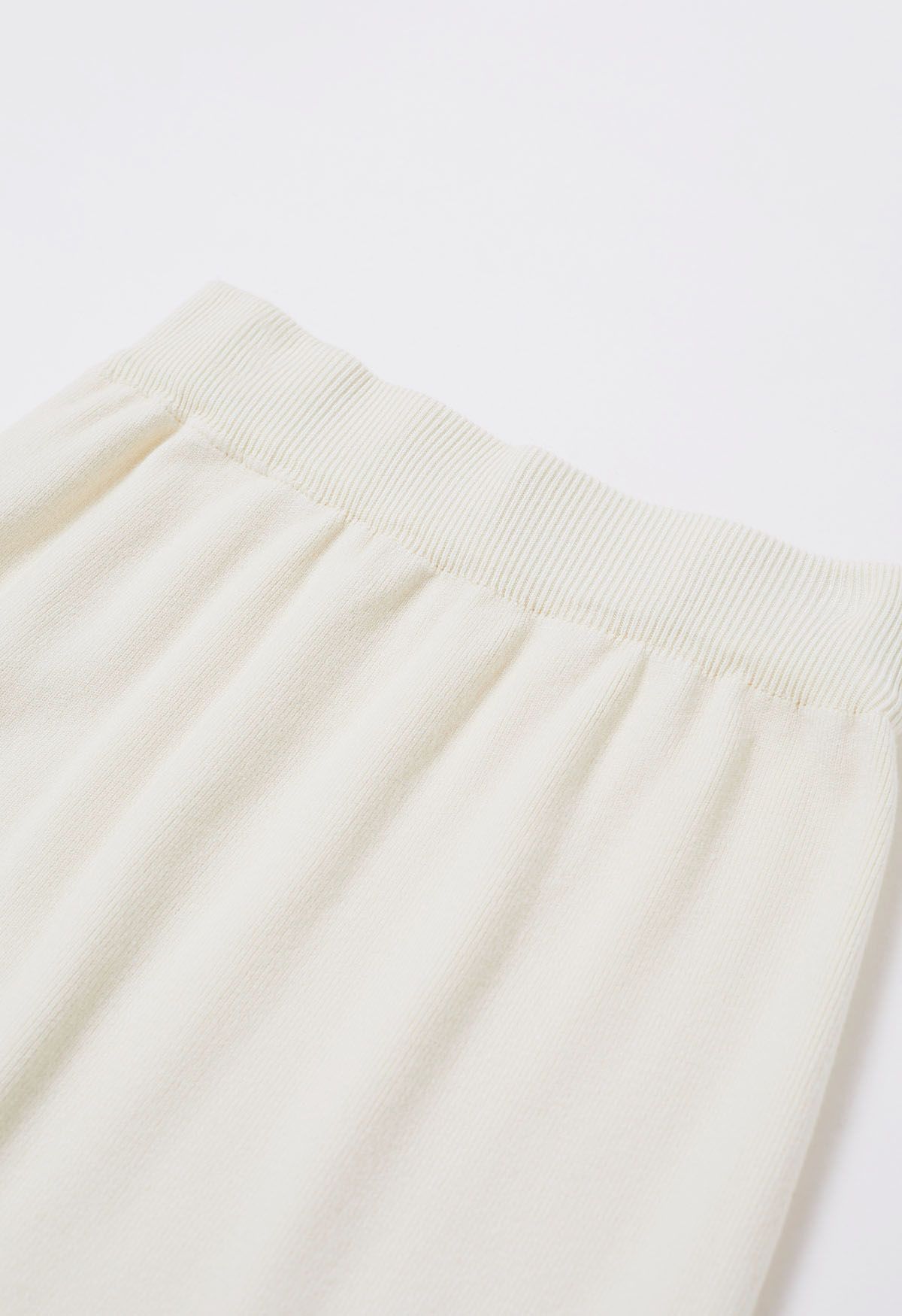 Fringed Hemline Soft Knit Maxi Skirt in Ivory