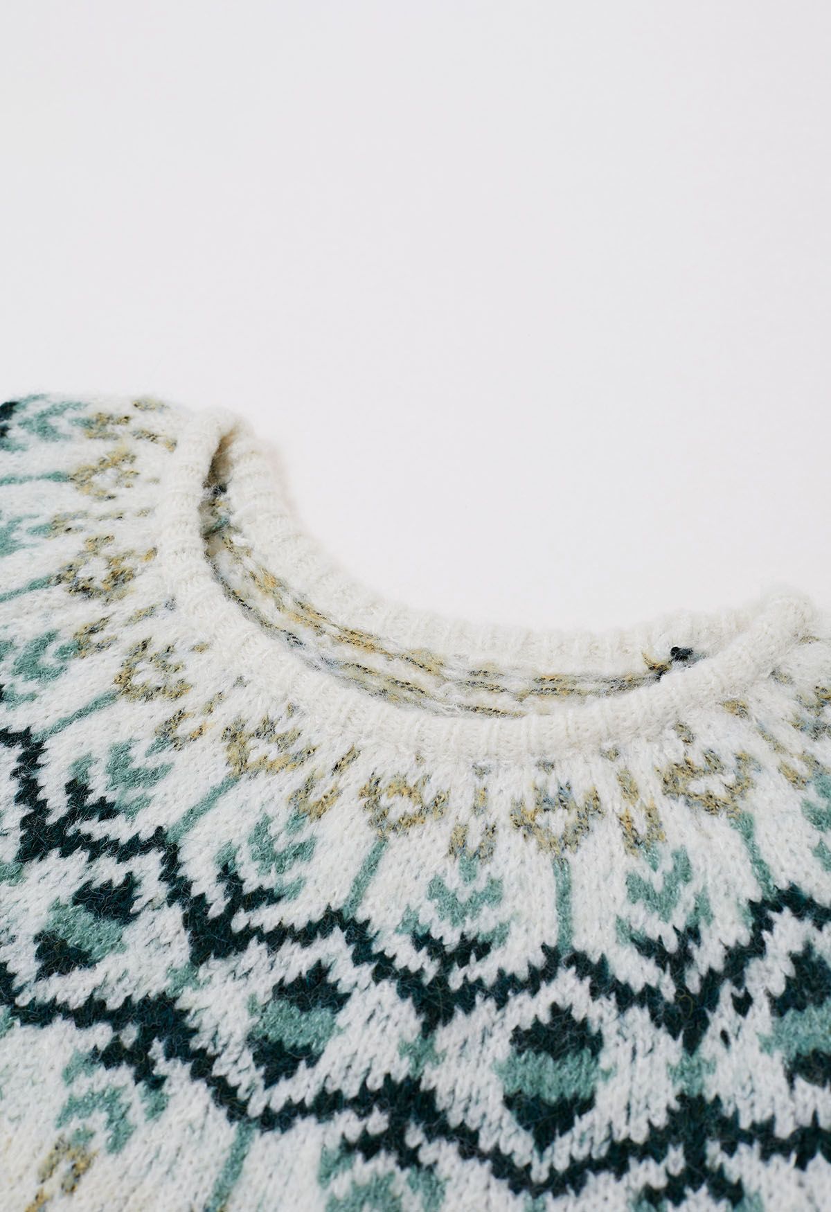 Newleaf Pattern Fuzzy Knit Sweater in Ivory