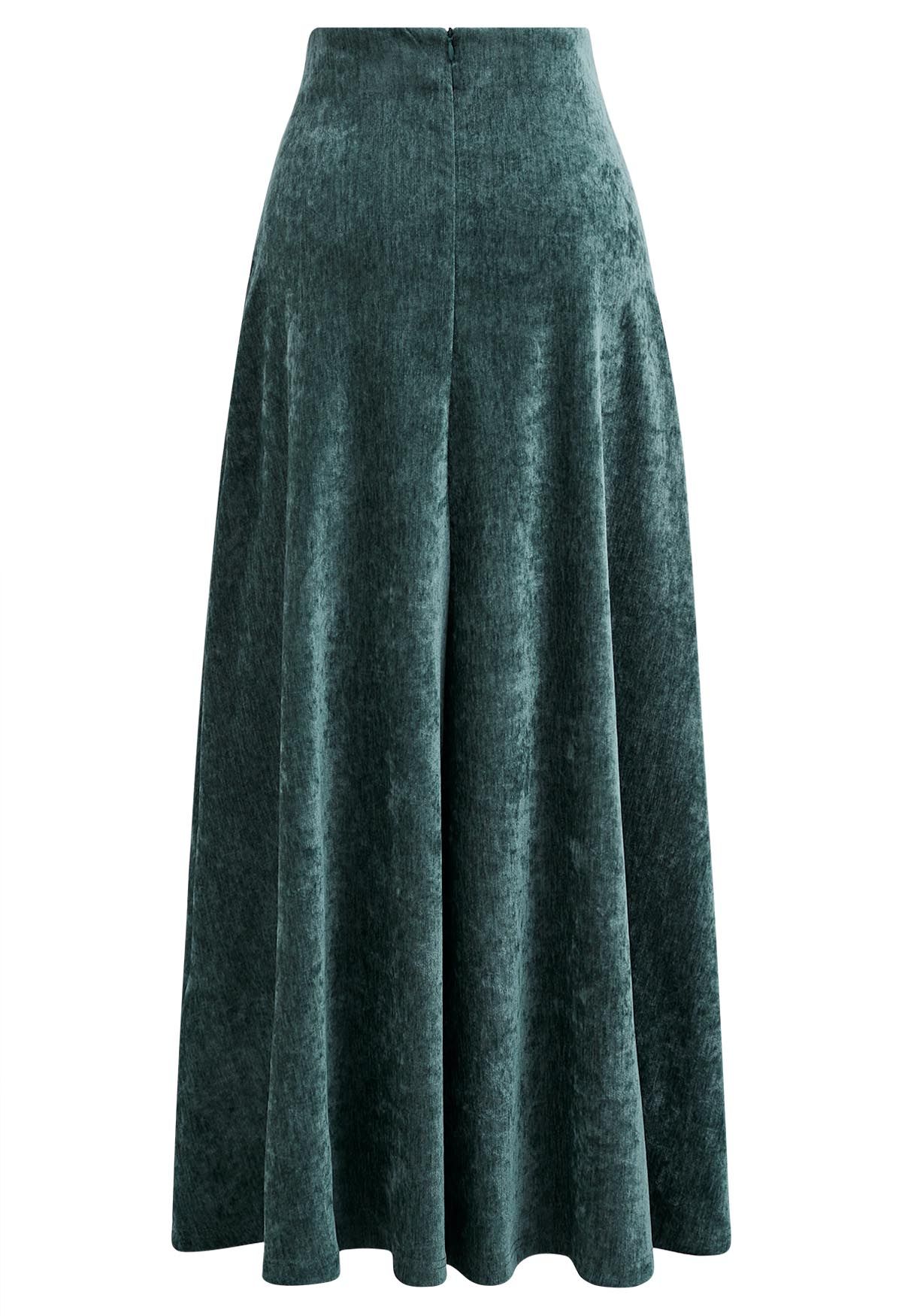 Midnight Glamour Velvet Maxi Skirt in Green