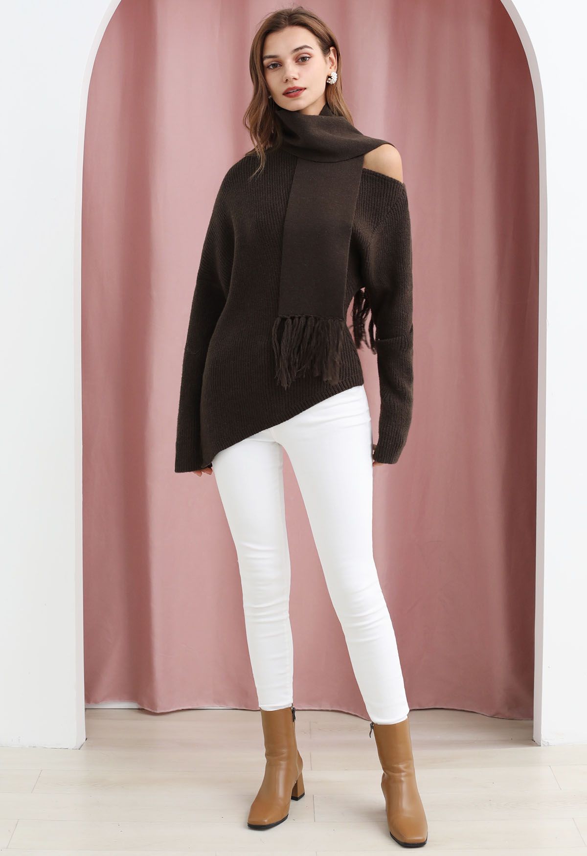 Asymmetric Ribbed Knit Sweater with Tassel Scarf in Brown