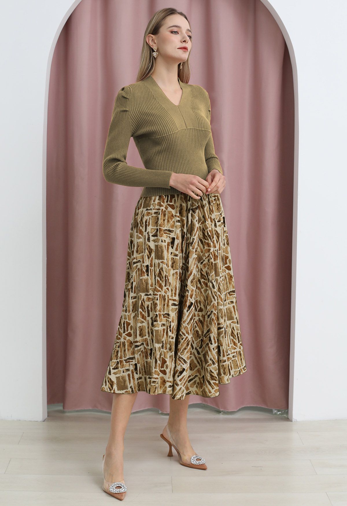 Graphic Printed Midi Skirt in Camel