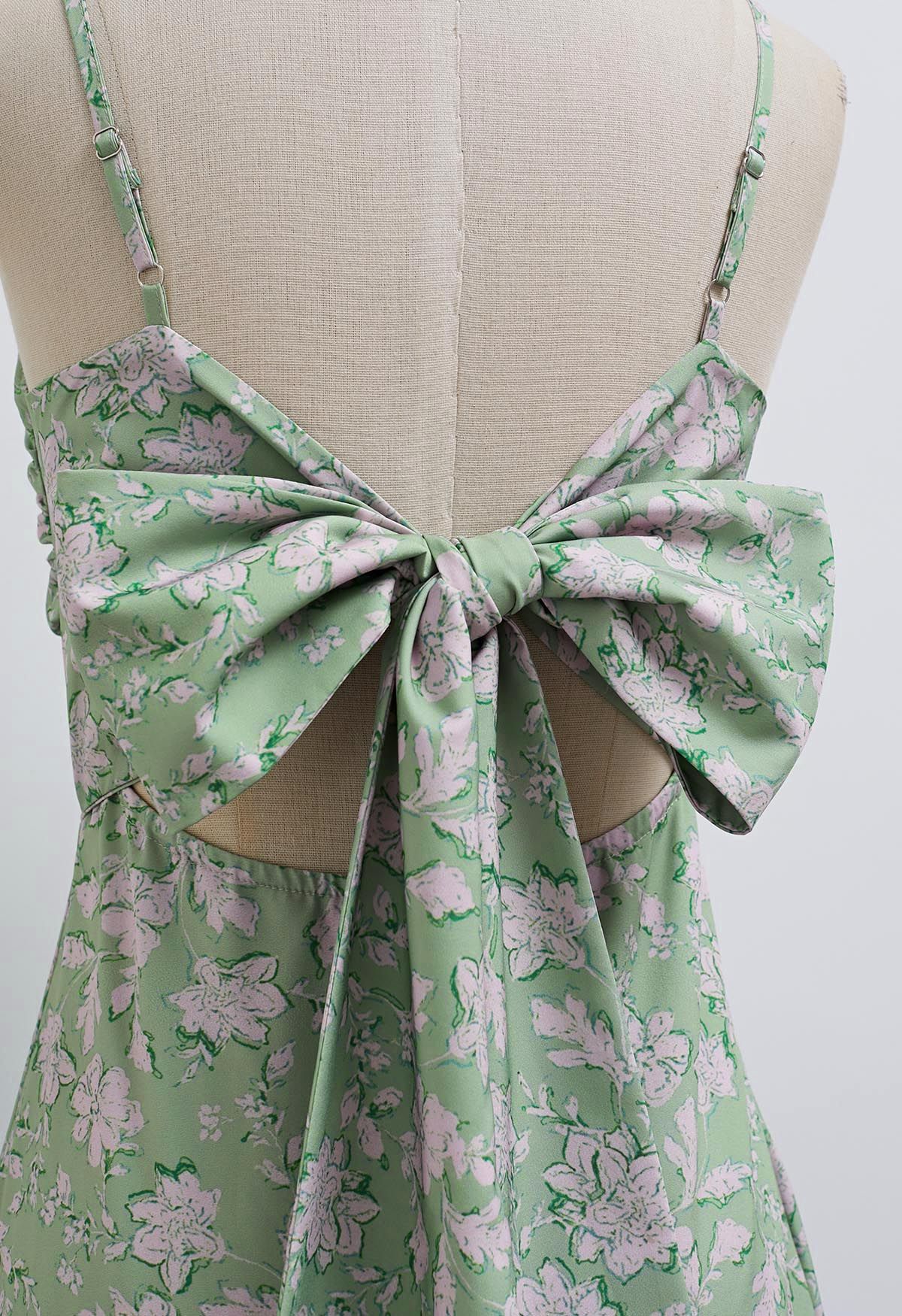 Bowknot Back Floral Print Cami Dress in Green