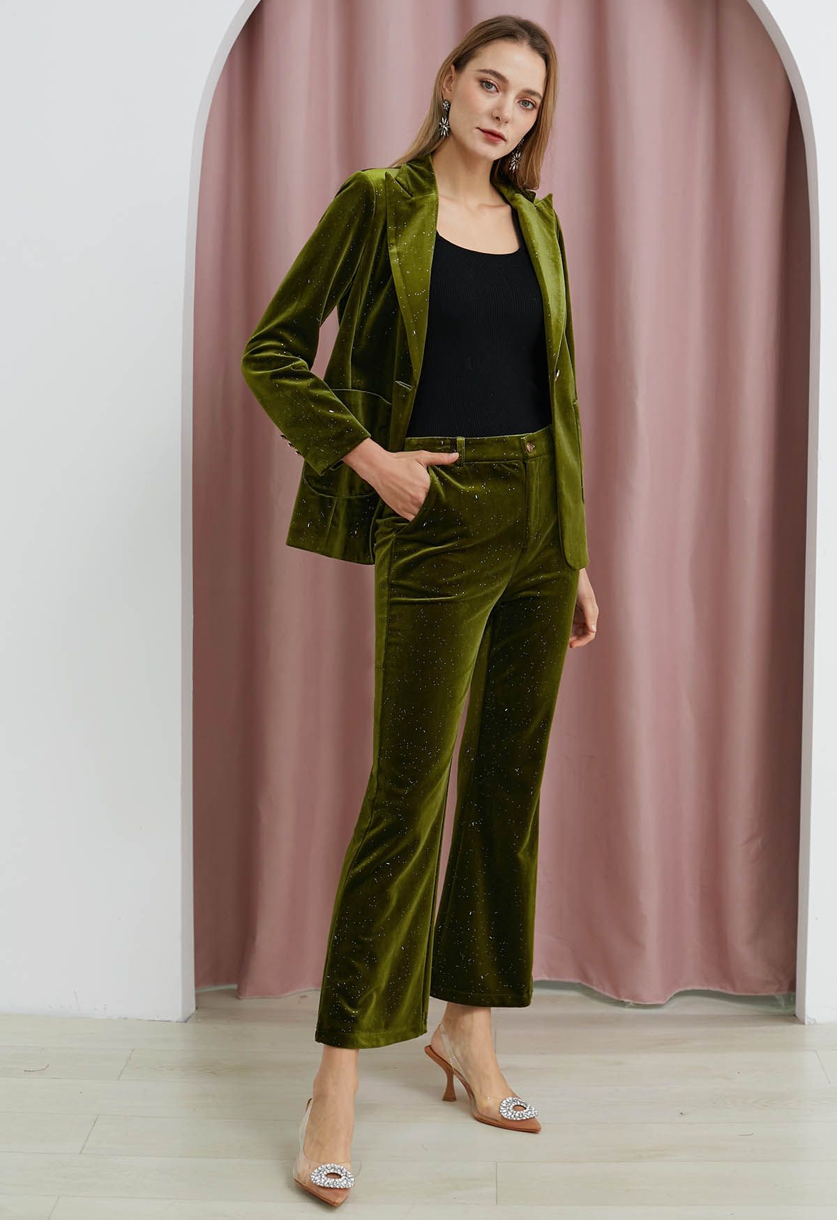 Glittering Peaked Lapel Velvet Blazer and Pants Set in Moss Green