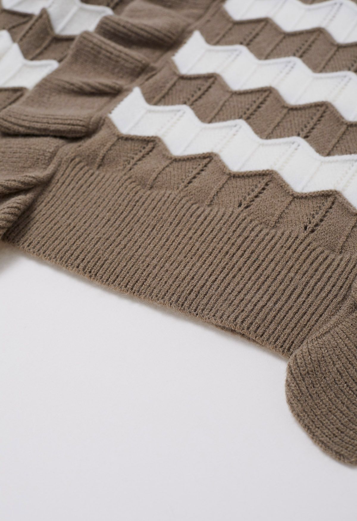 Ruffle Trim Wavy Stripe Knit Sweater in Brown