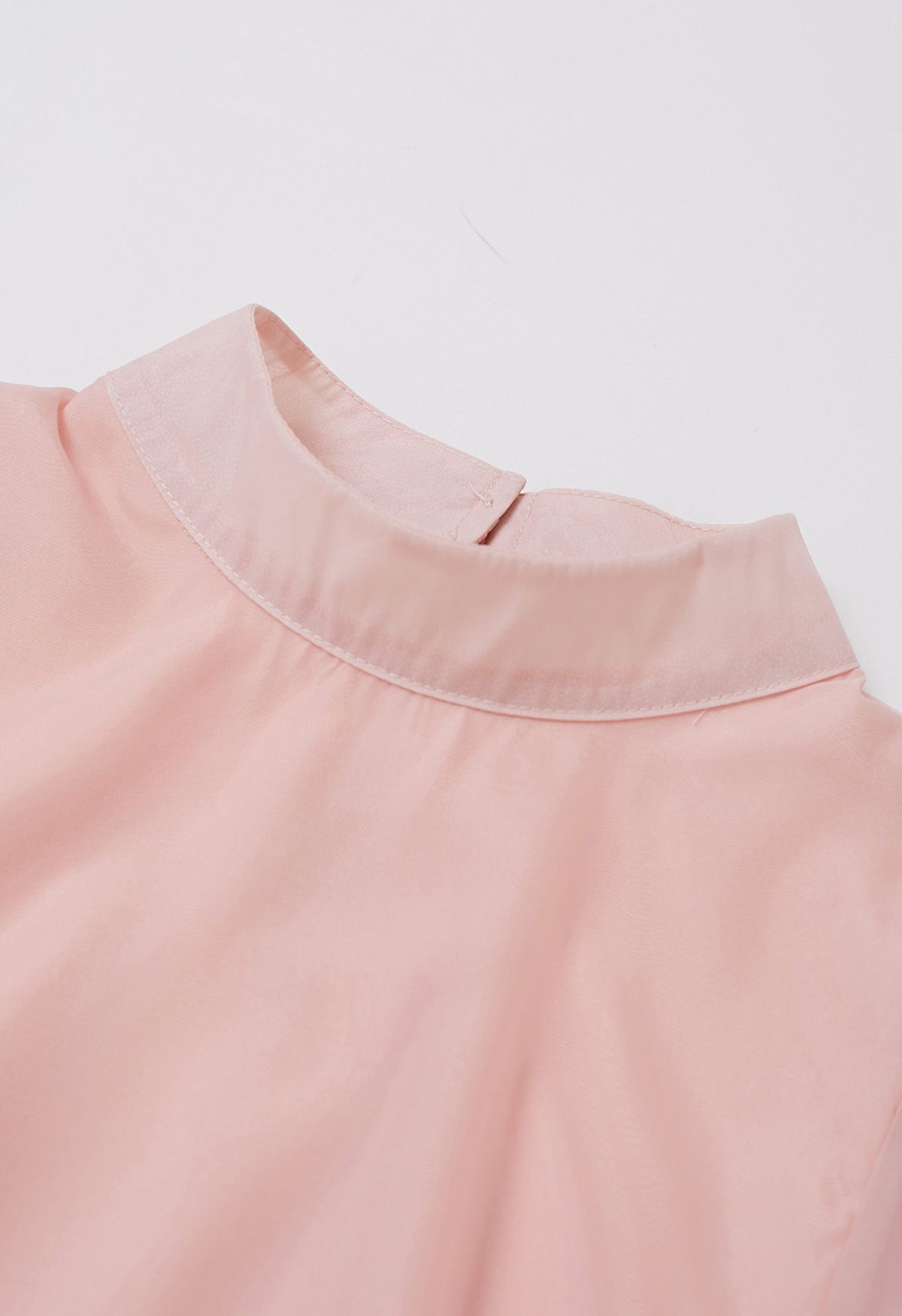 Pearly Bowknot Puff Sleeve Shirt in Pink