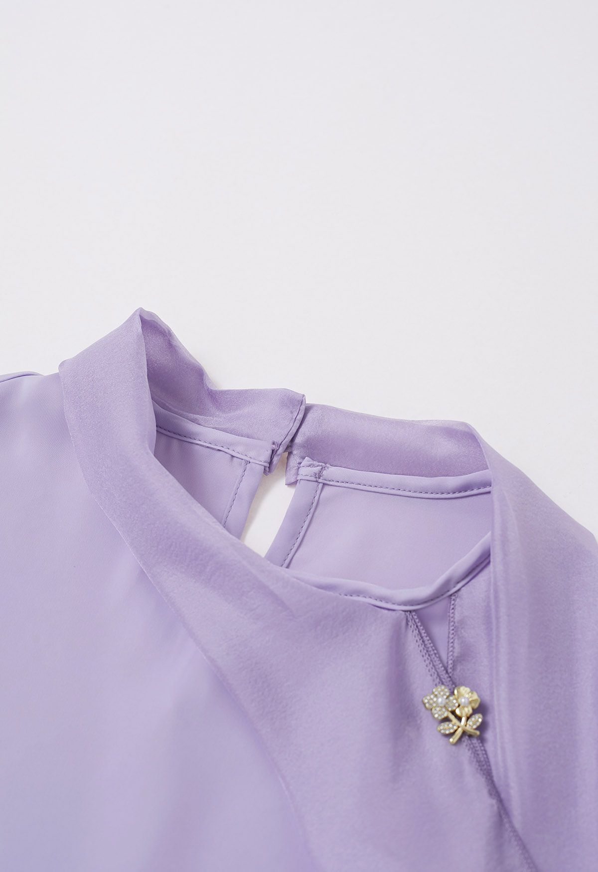 Self-Tie Bowknot Floral Brooch Satin Shirt in Lavender