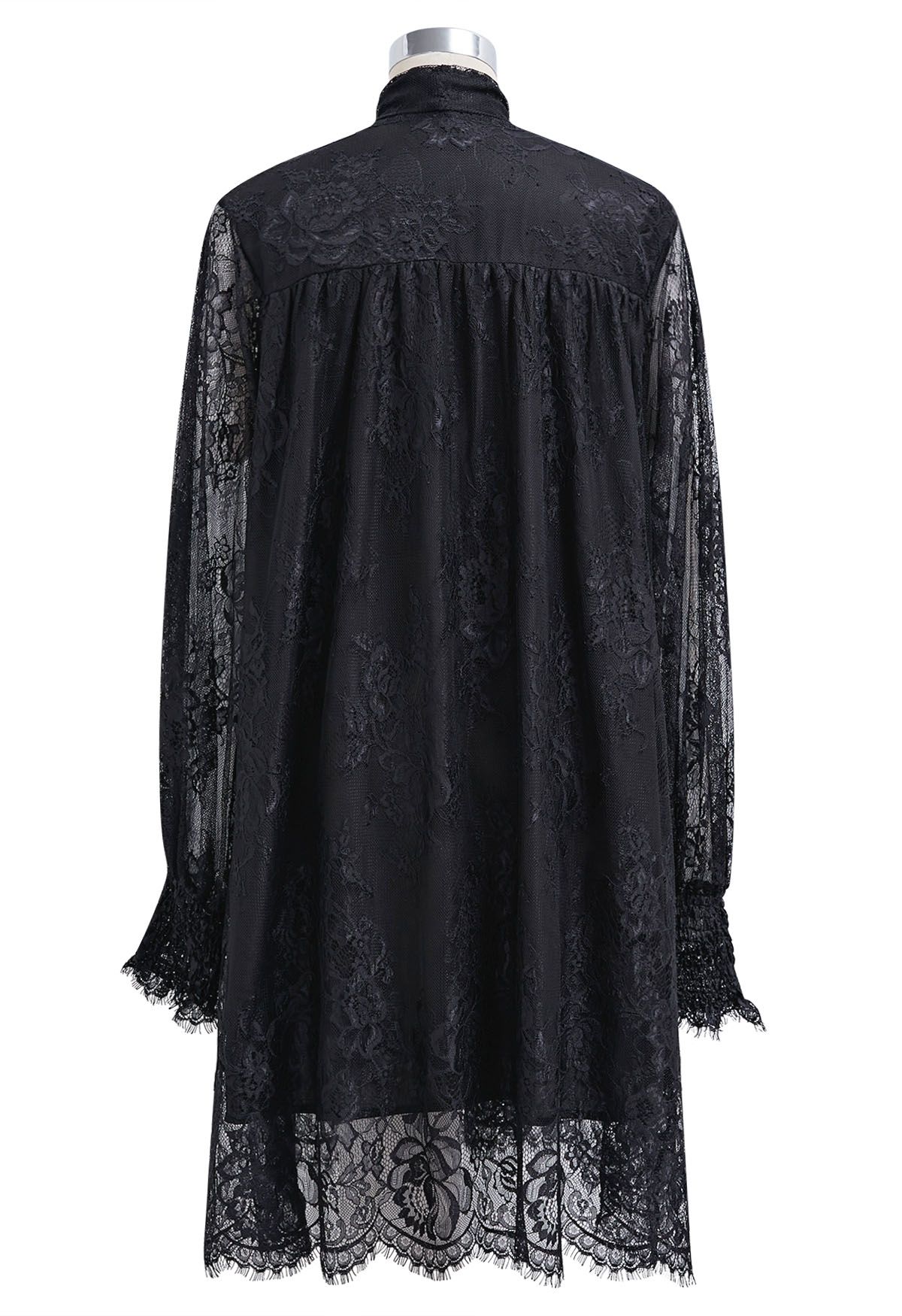 Self-Tie Bowknot Floral Lace Buttoned Dolly Dress in Black