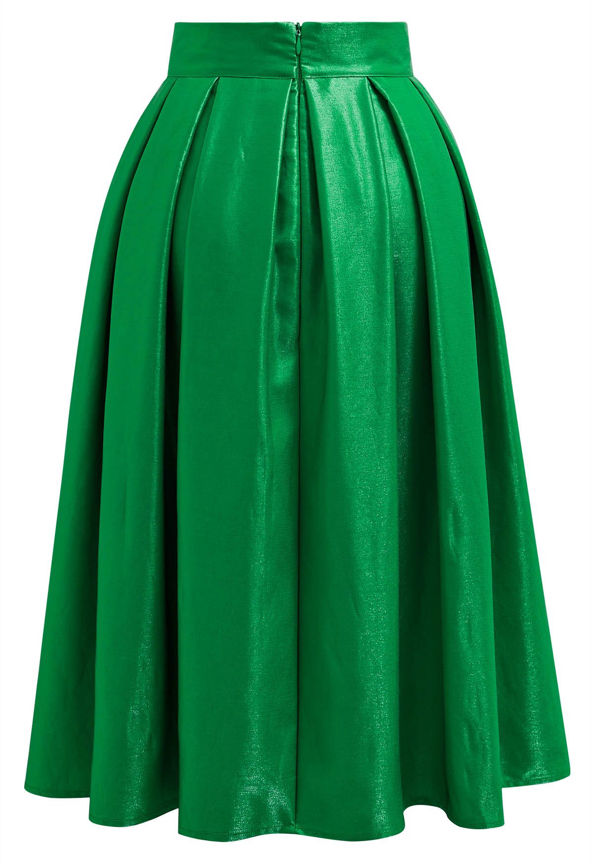 Lustrous Pleated Midi Skirt in Green