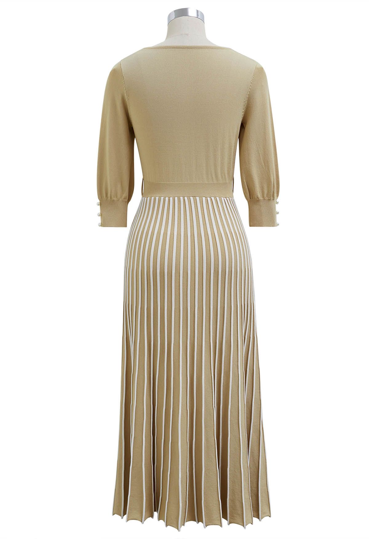 V-Neck Stripe Pleated Knit Dress