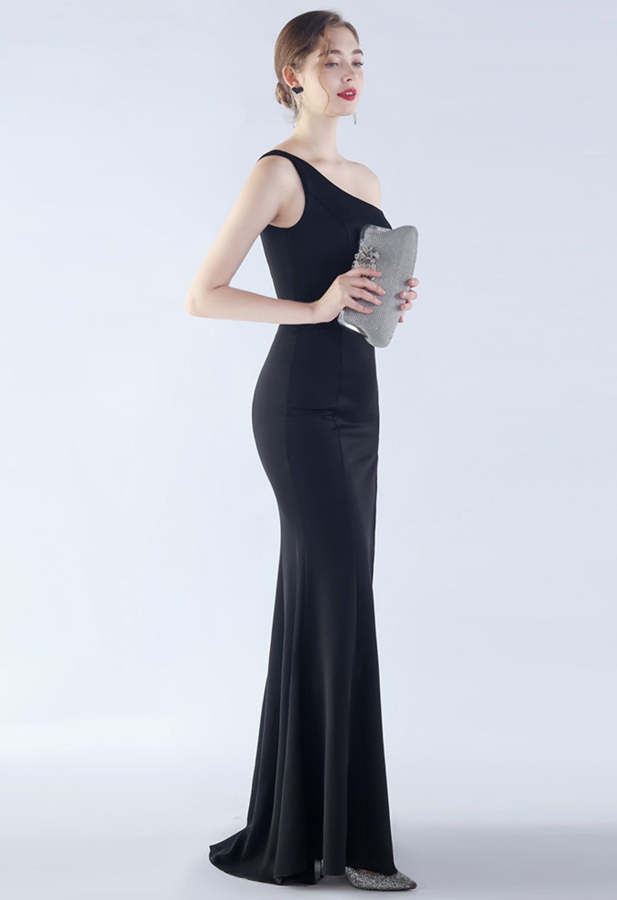 Satin Finished One-Shoulder Slit Mermaid Gown in Black