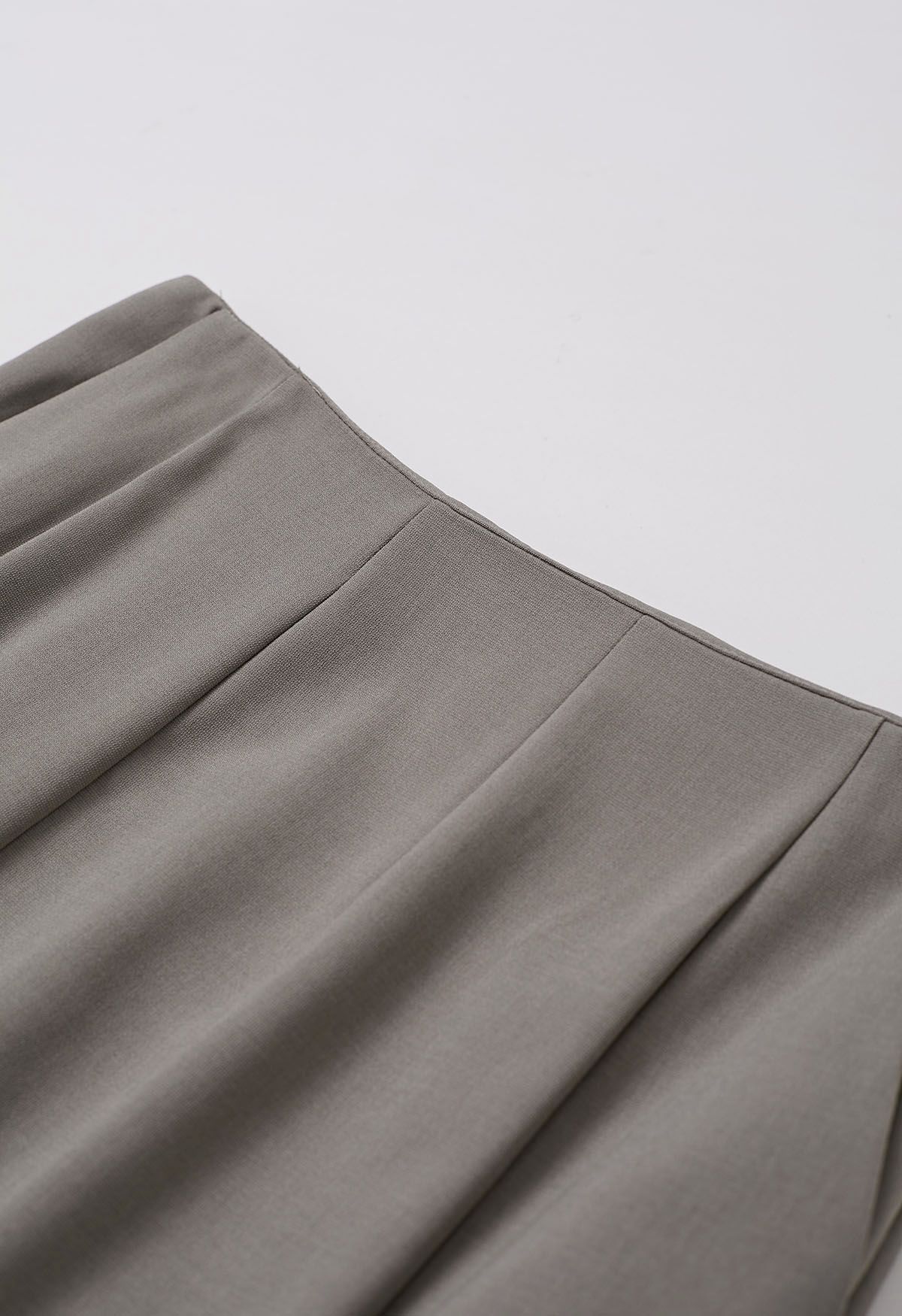 Seam Detailing Mermaid Maxi Skirt in Taupe