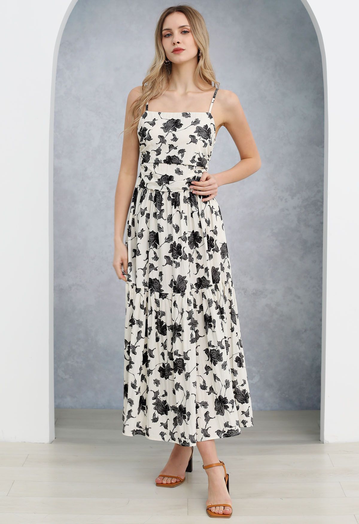 Floral Print Cami Maxi Dress in Black