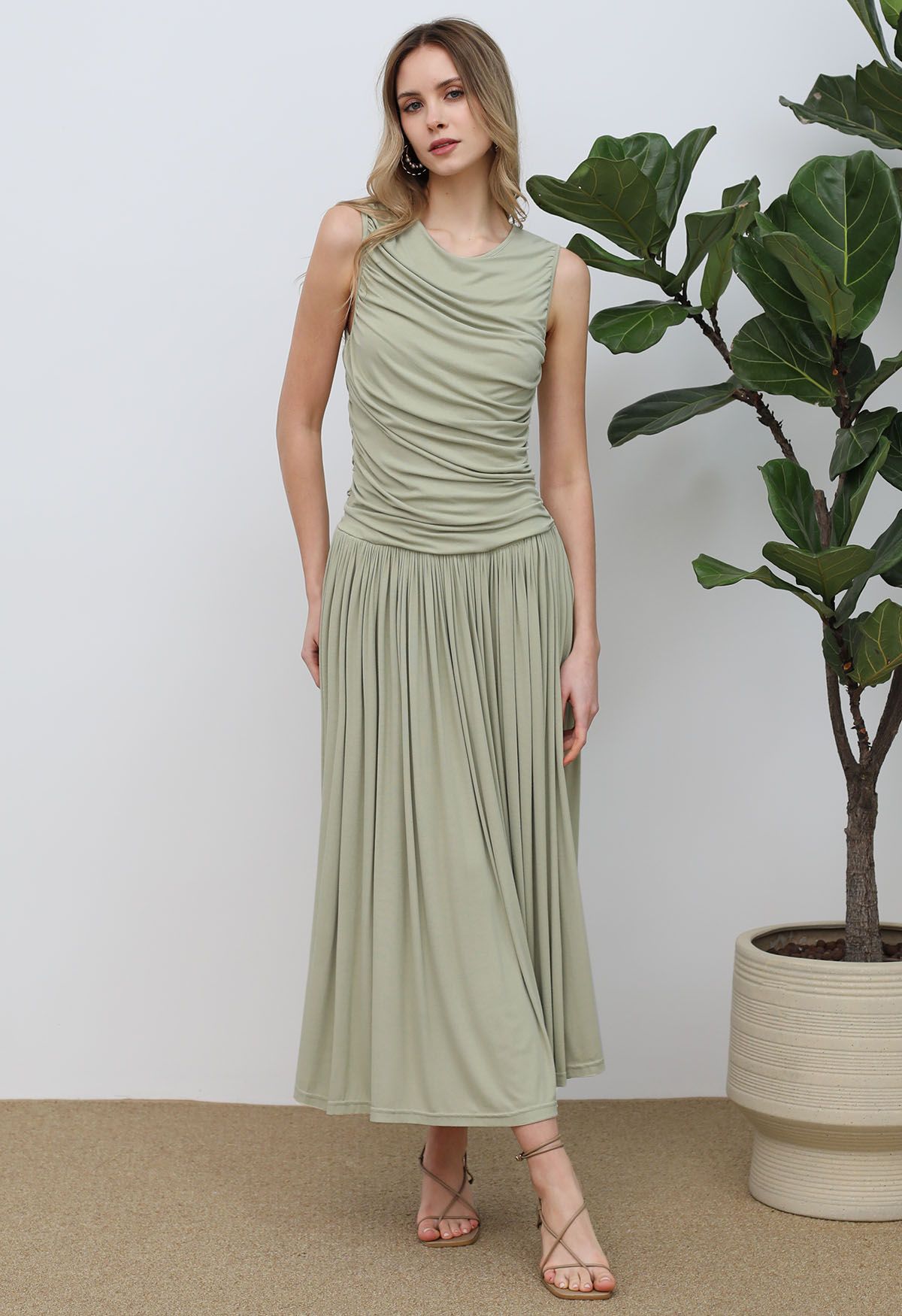 Effortless Ruched Sleeveless Cotton Dress in Pea Green