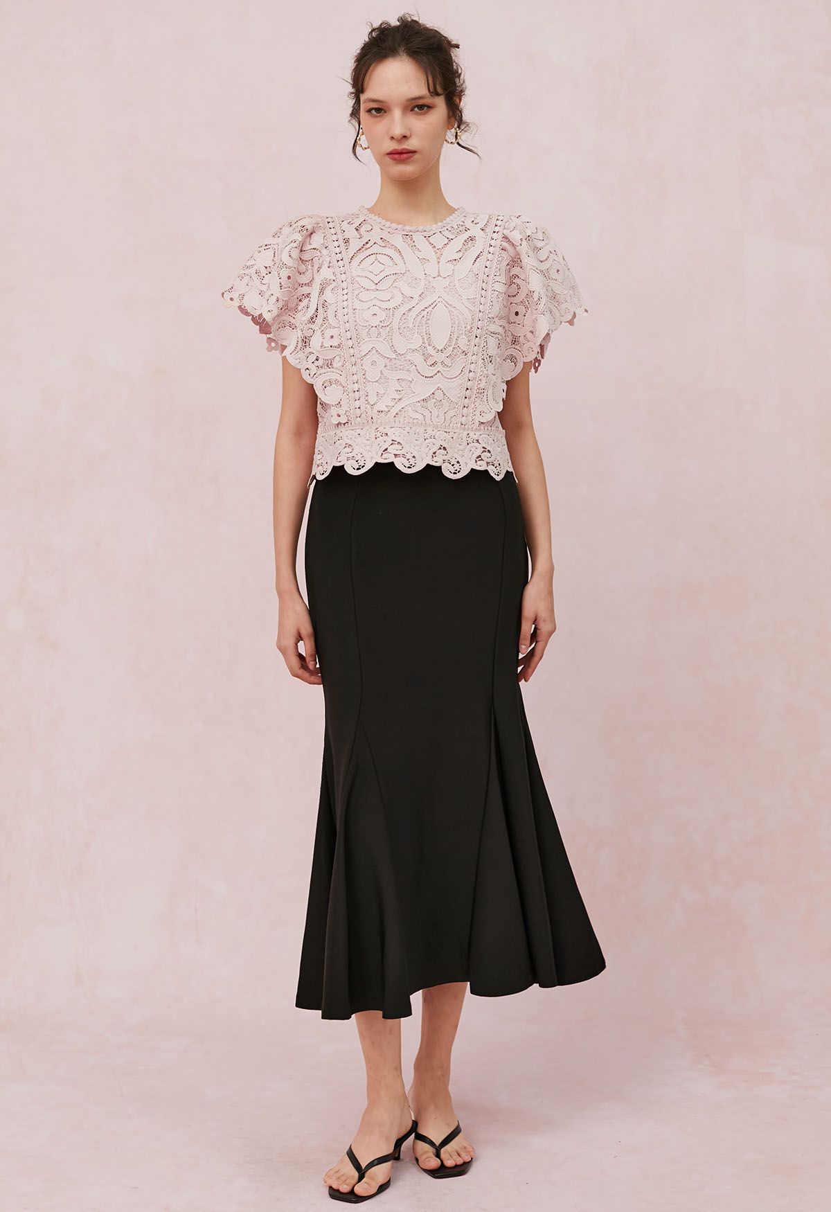 Delicate Cutie Cutwork Lace Flutter Sleeves Top in Pink