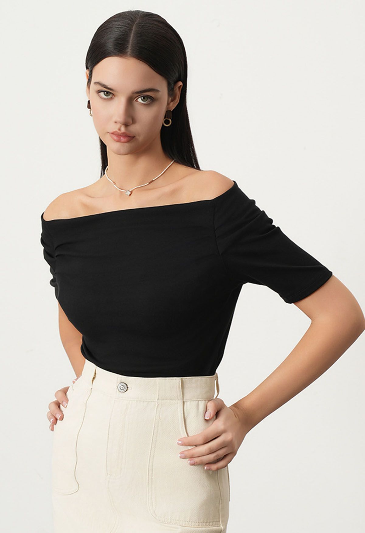 Off-Shoulder Ruched Short Sleeve Top in Black