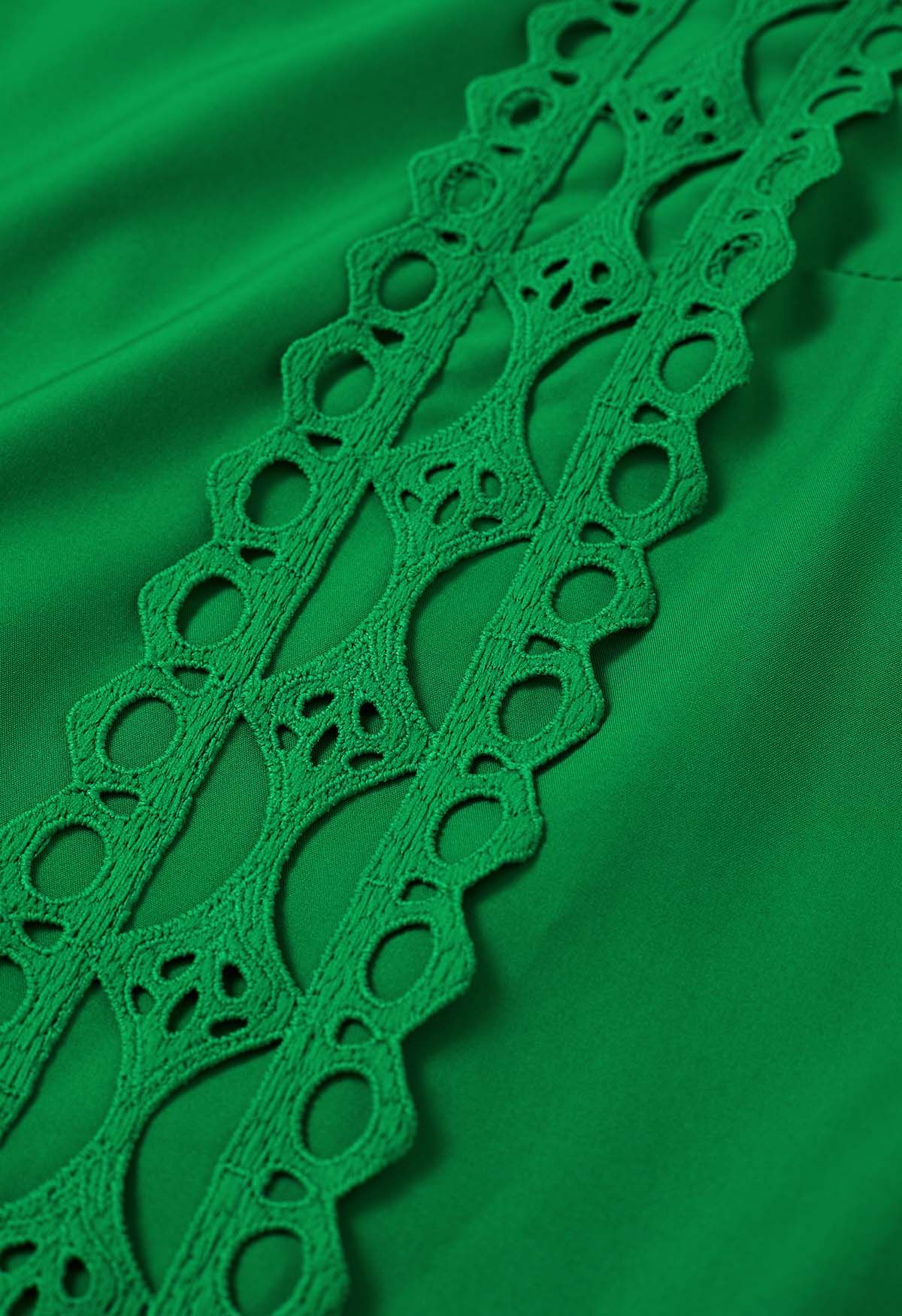 Belted Cutwork Lace Trim Bubble Sleeve Midi Dress in Green