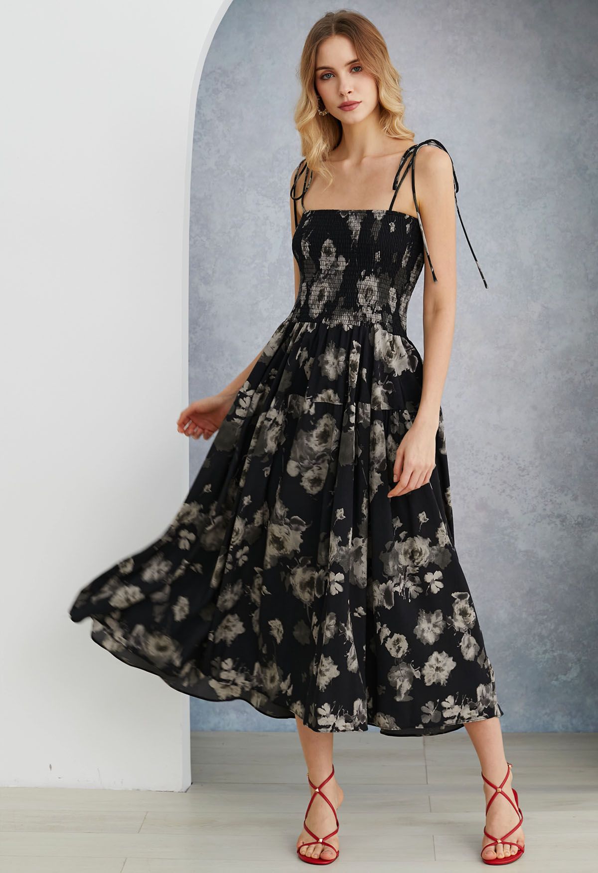 Floral Tie-Shoulder Shirring Midi Dress in Black