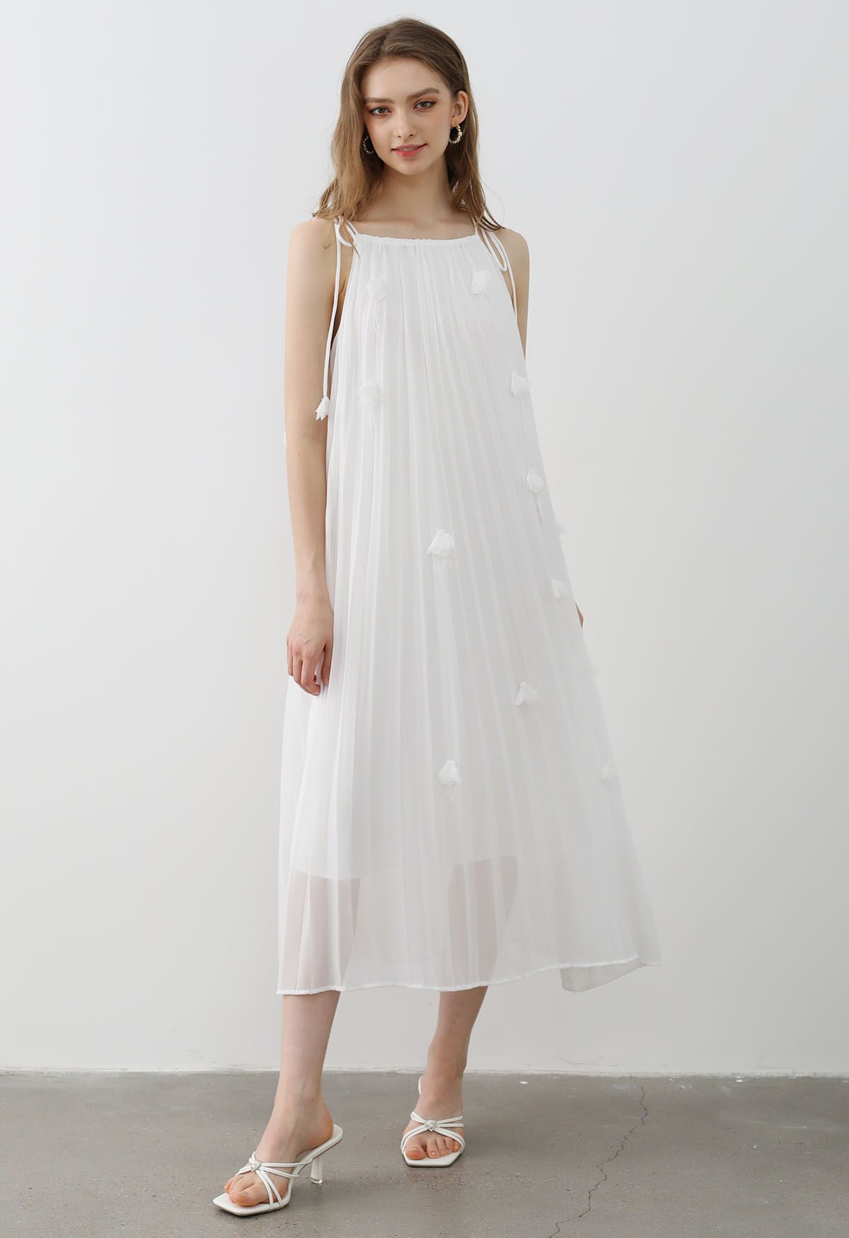 3D Floral Tie-Shoulder Chiffon Pleated Dress in White
