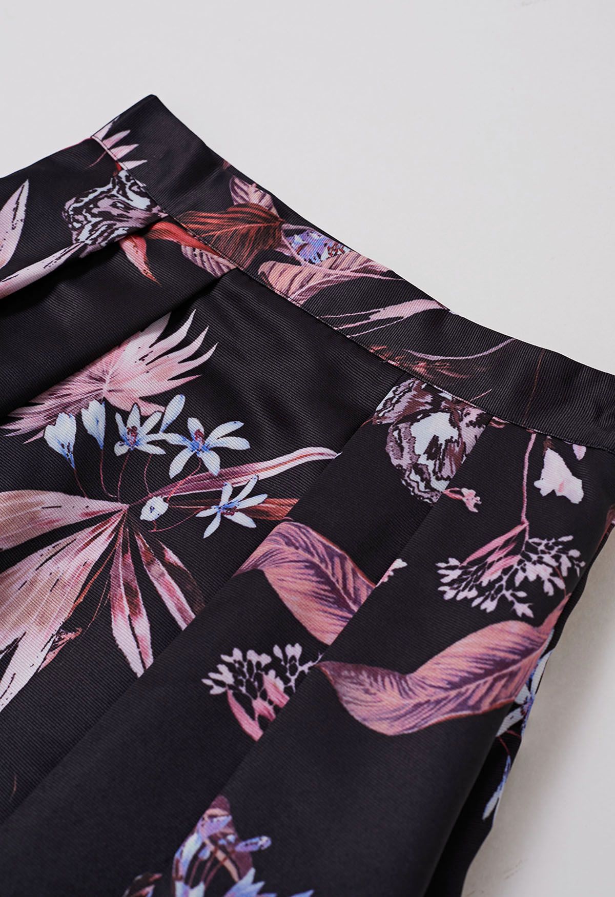 Inviting Floral Box Pleat Flare Midi Skirt