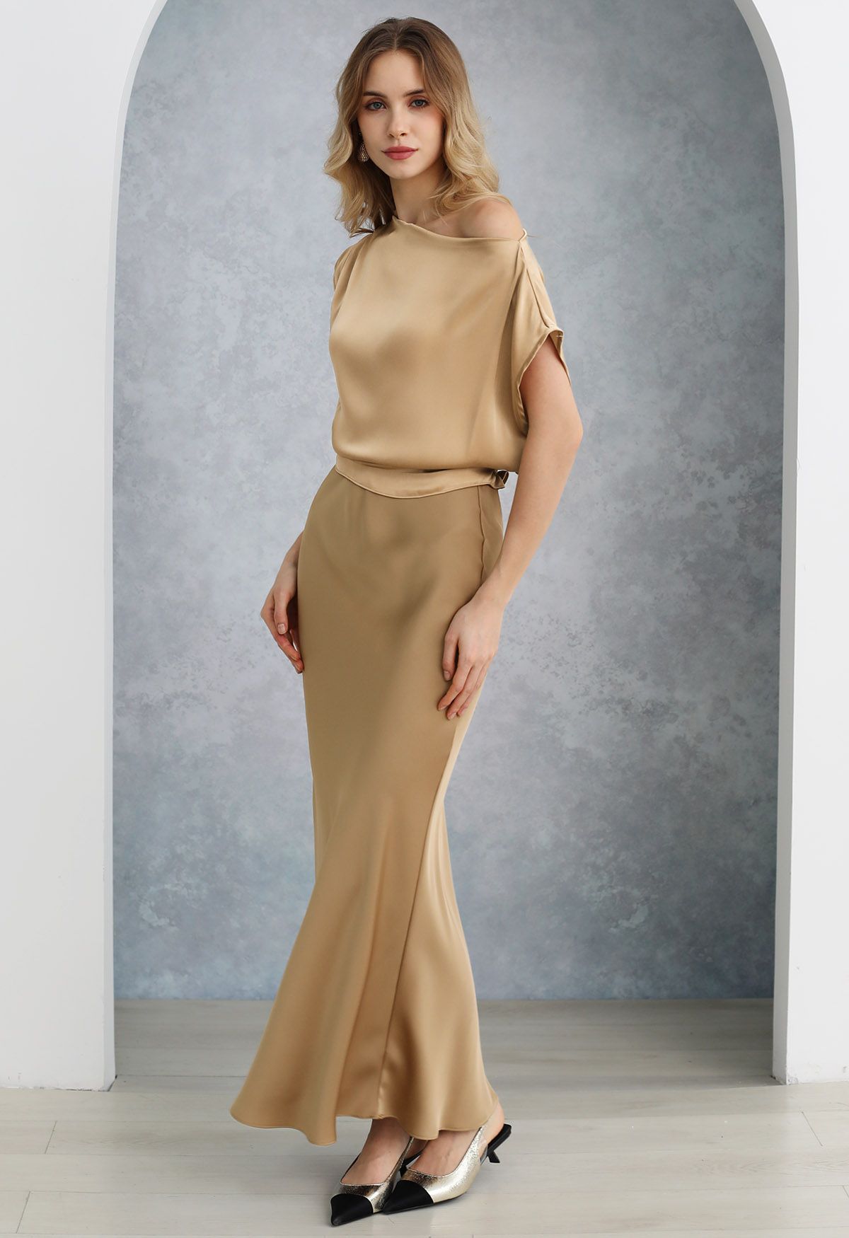 Satin Finish Mermaid Maxi Skirt in Gold