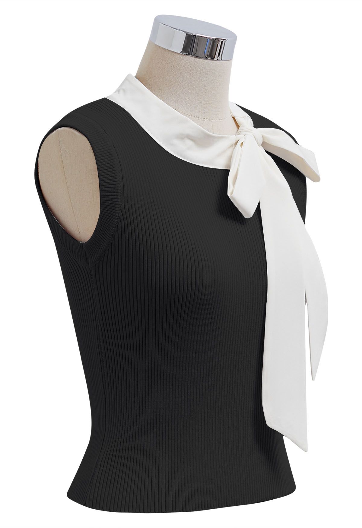 Bowknot Decor Sleeveless Knit Top in Black