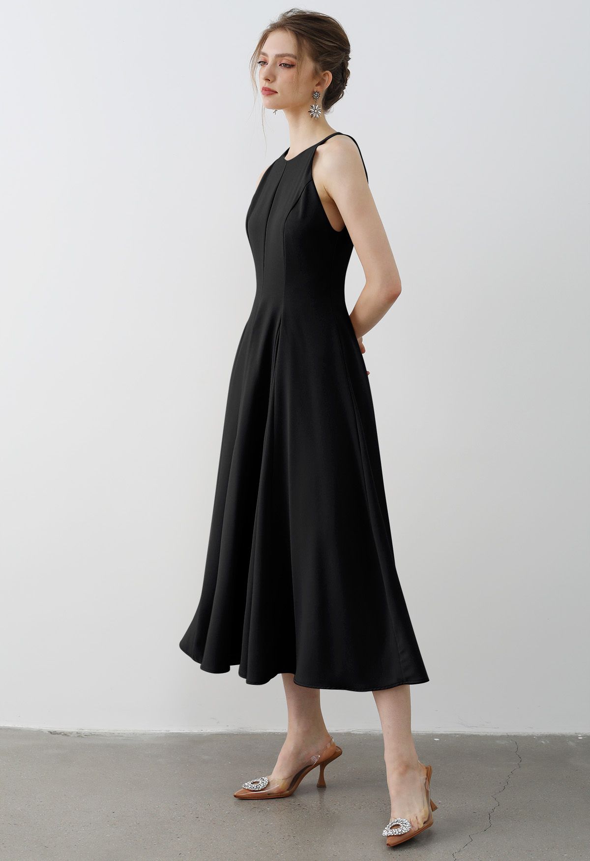 Refined Halter Neck Panelled Midi Dress in Black