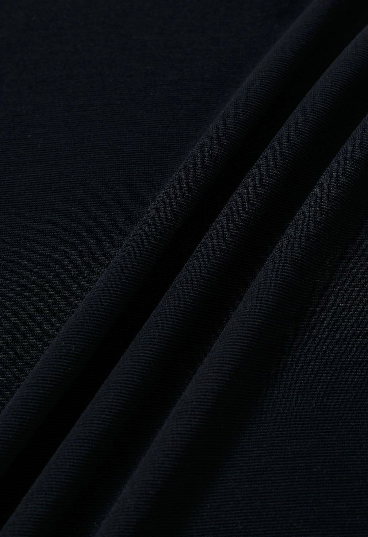 Twist Detail Short-Sleeve T-Shirt in Black