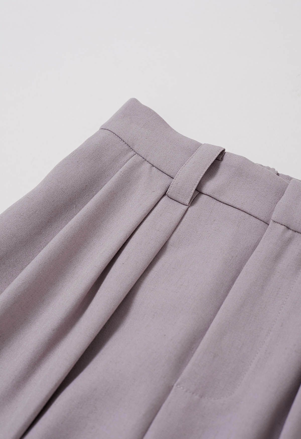 Faux Leather Belt Straight-Leg Pants in Lilac