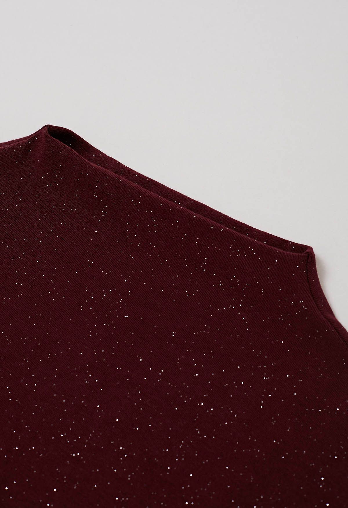 Shimmering Ruched Waist Cap Sleeves Top in Burgundy