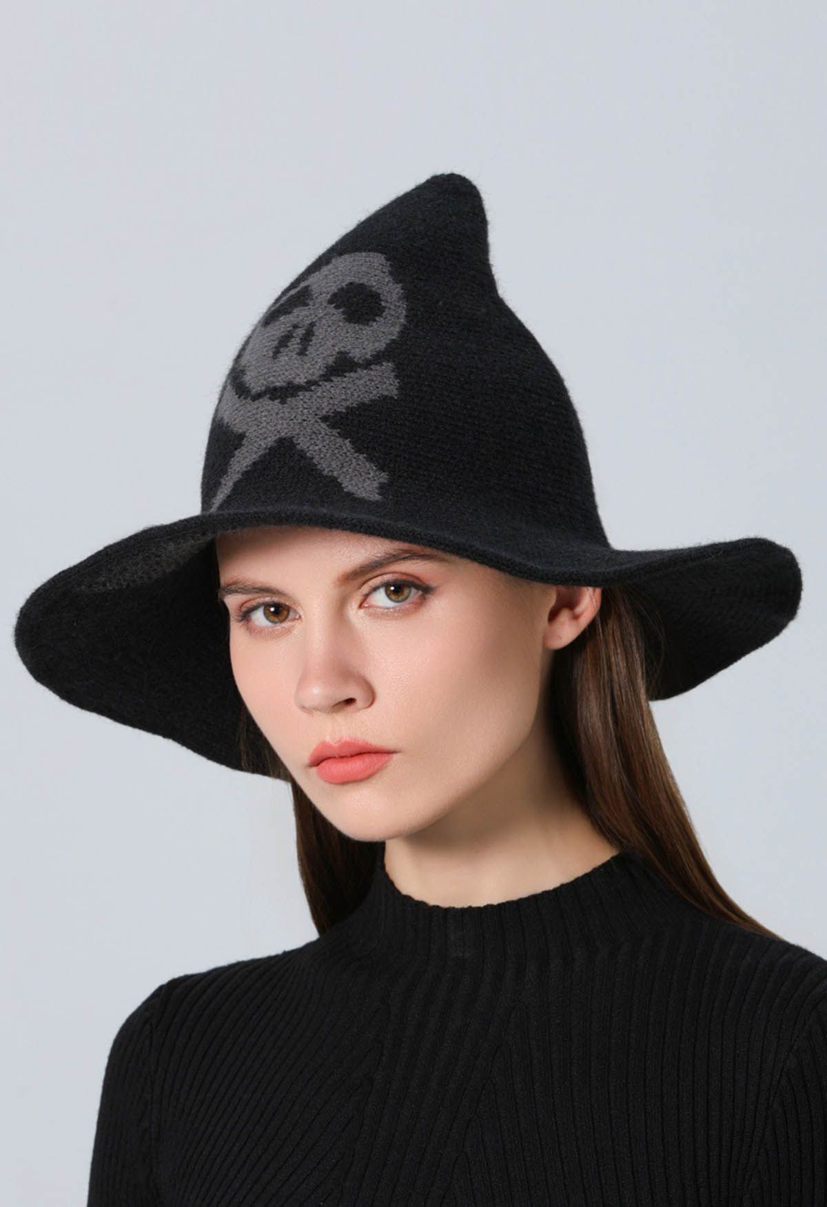 Skull Pattern Wool-Blend Witch Hat in Black