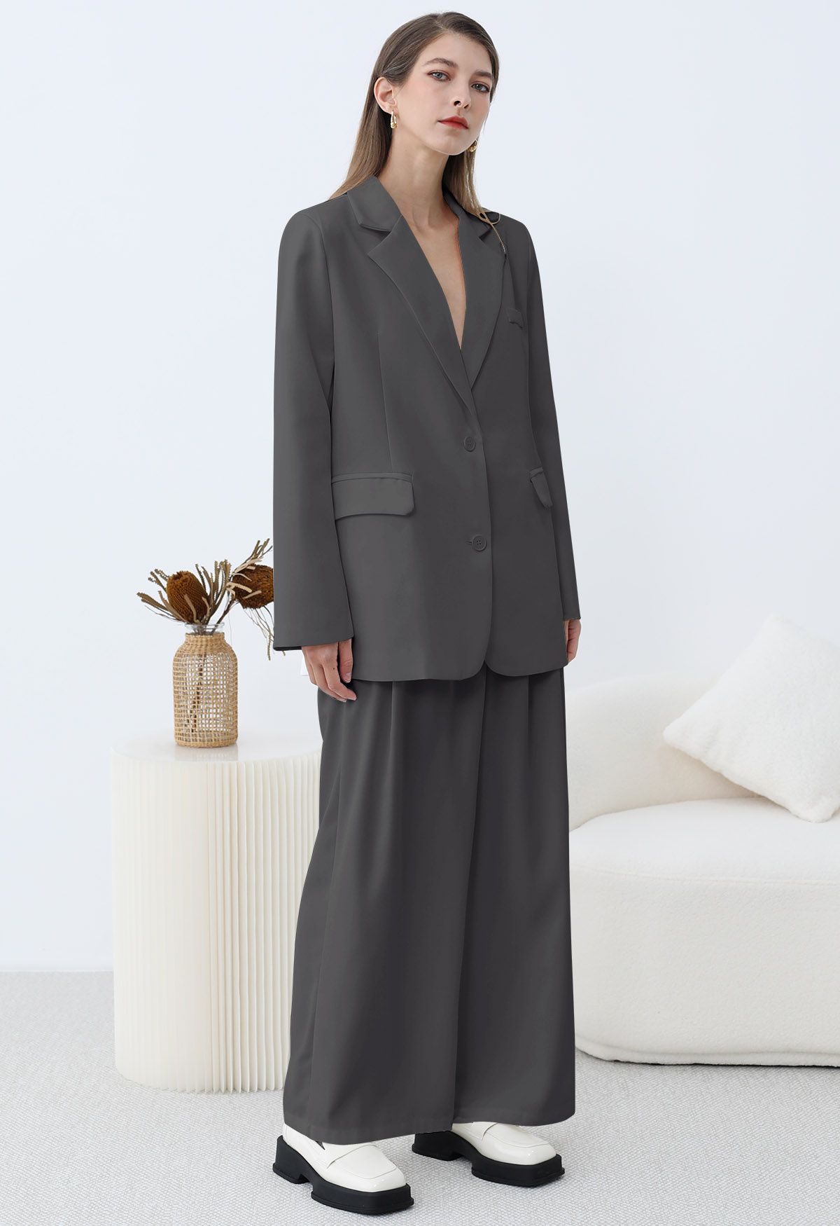 Modern Executive Notched Lapel Blazer and Pants Set in Smoke