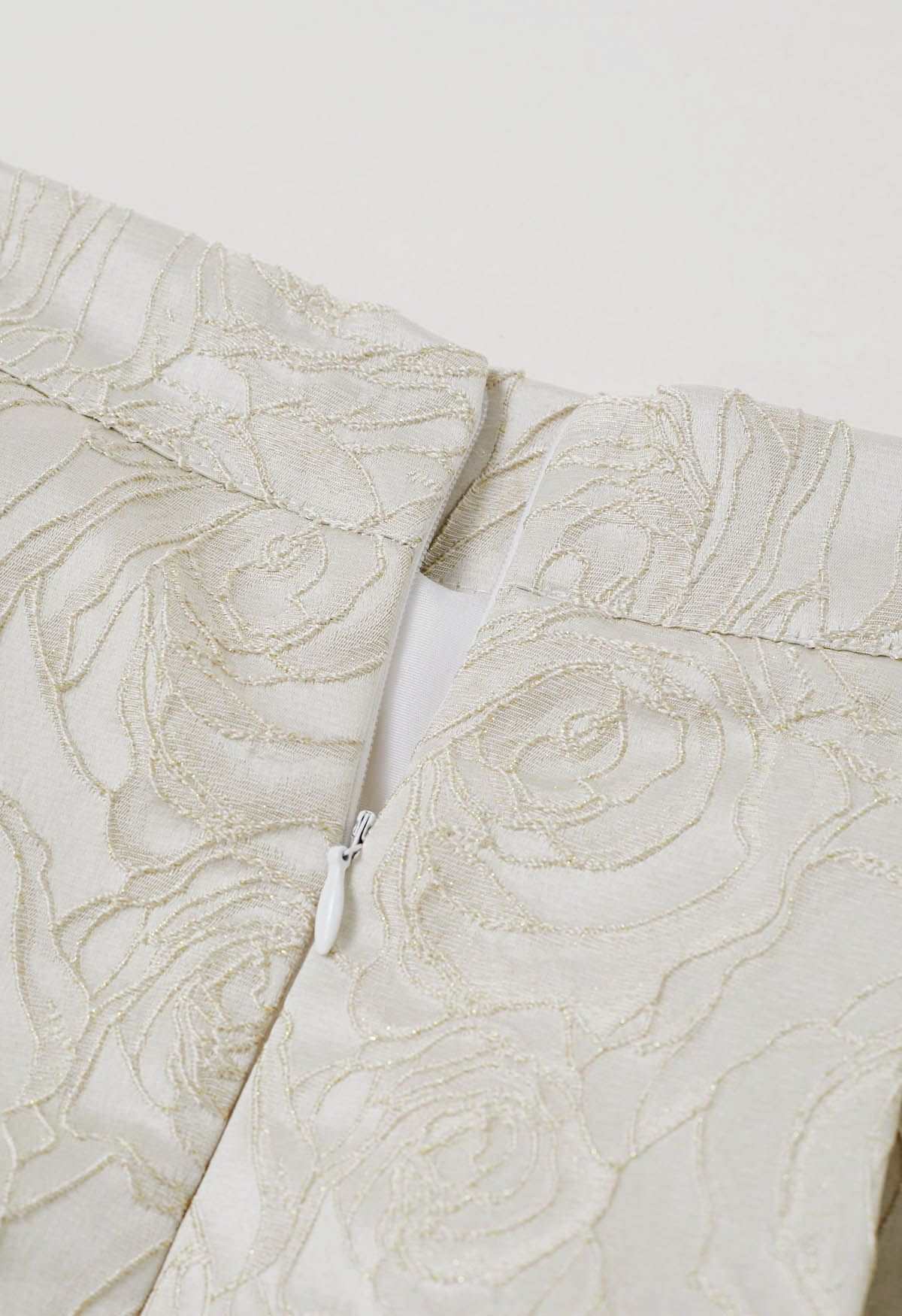 Delicate Roses Jacquard Embossed A-Line Midi Skirt in Ivory