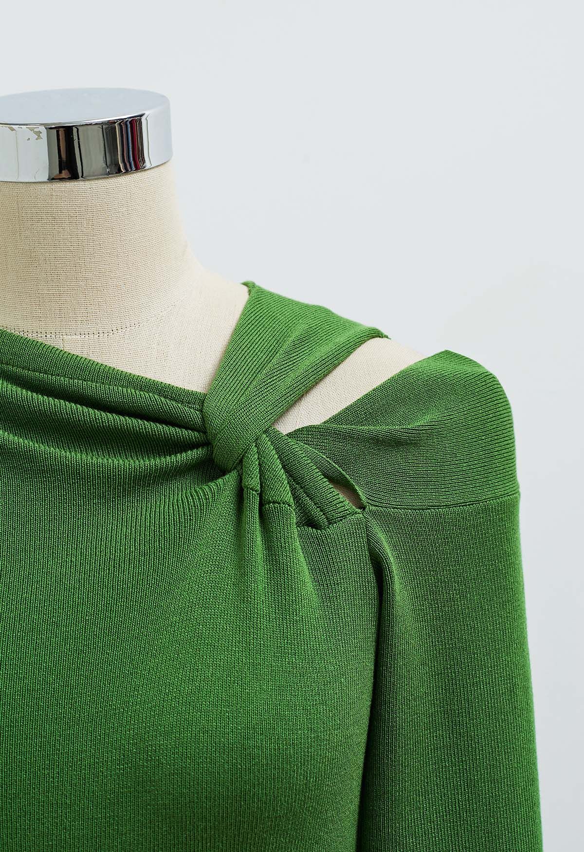 Knotted Shoulder Cutout Long-Sleeve Knit Top in Green