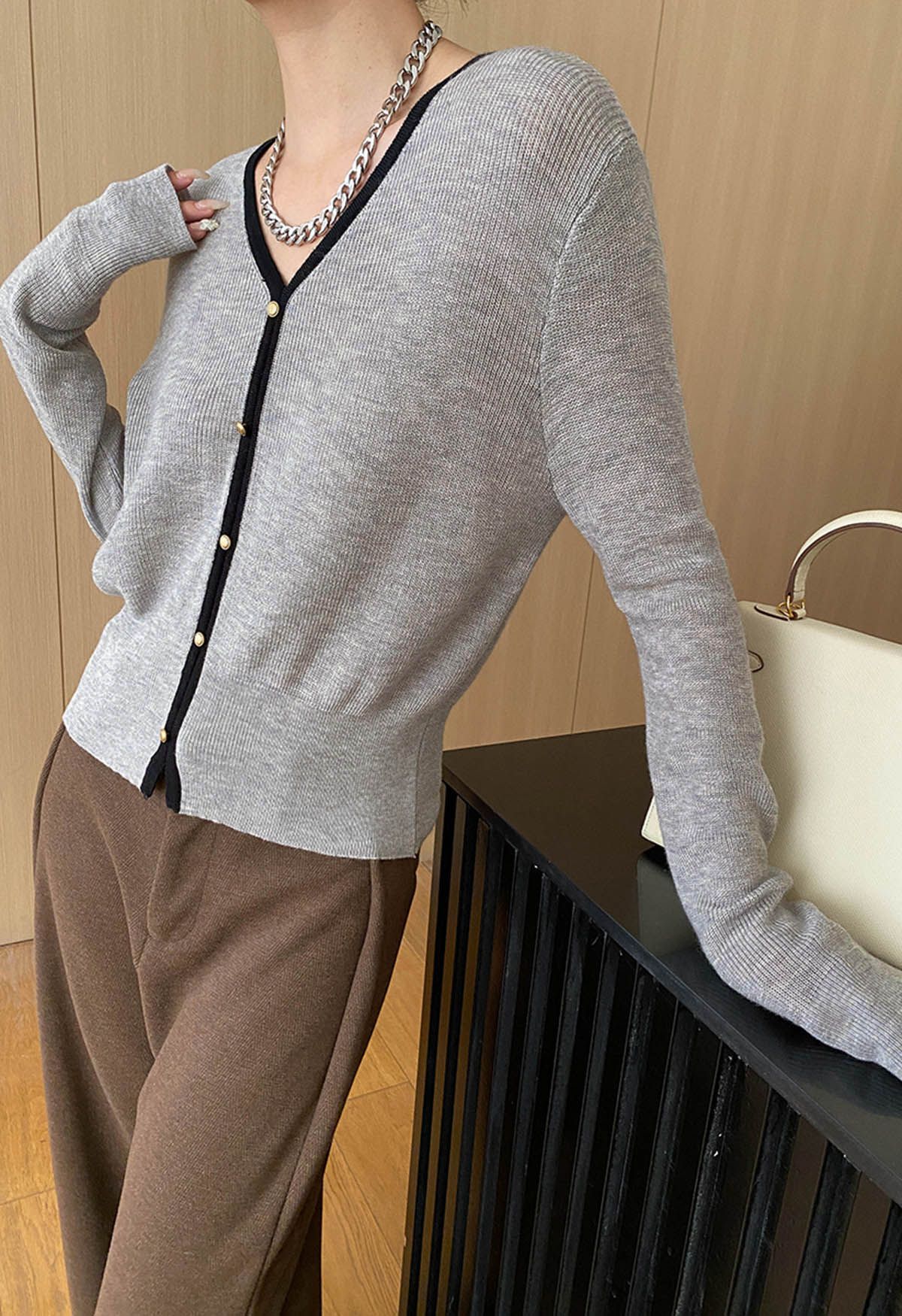 Button Trim Contrast Knit Cardigan in Grey