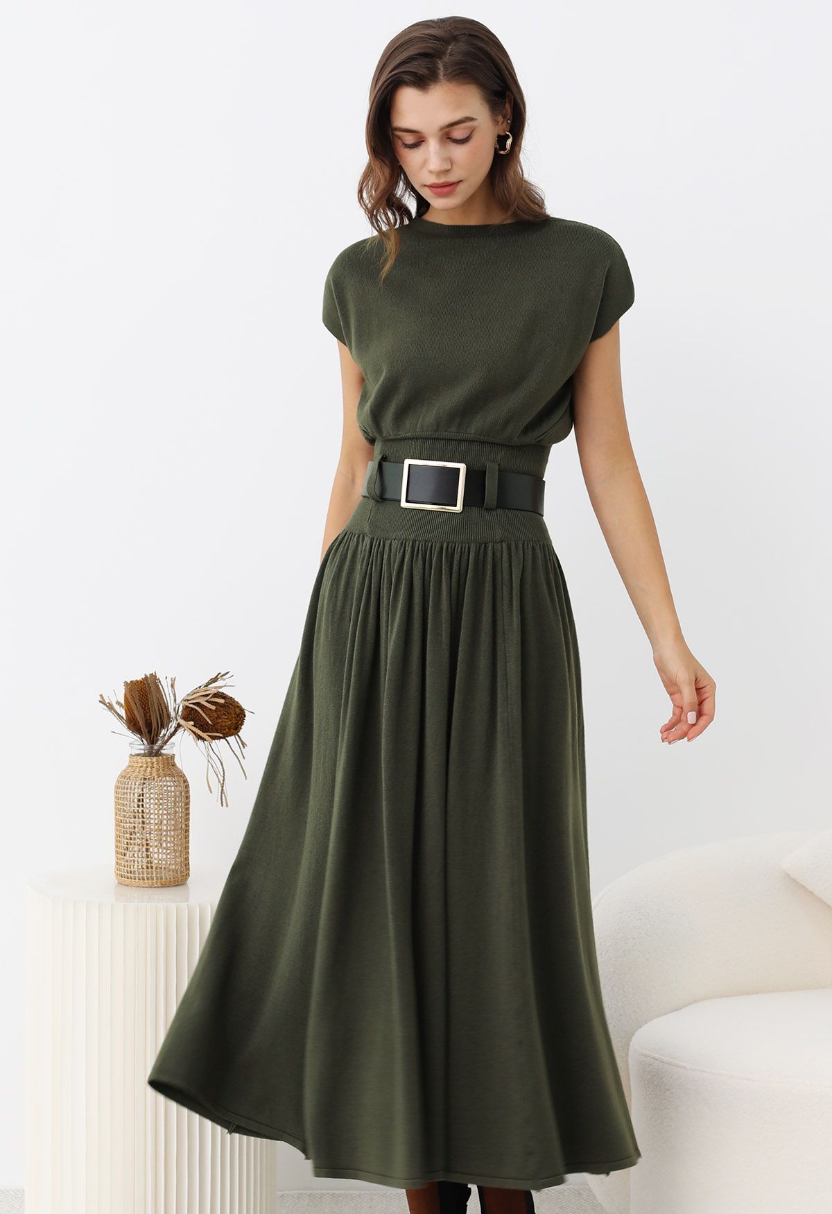 Green high waisted skirt outfit best sale