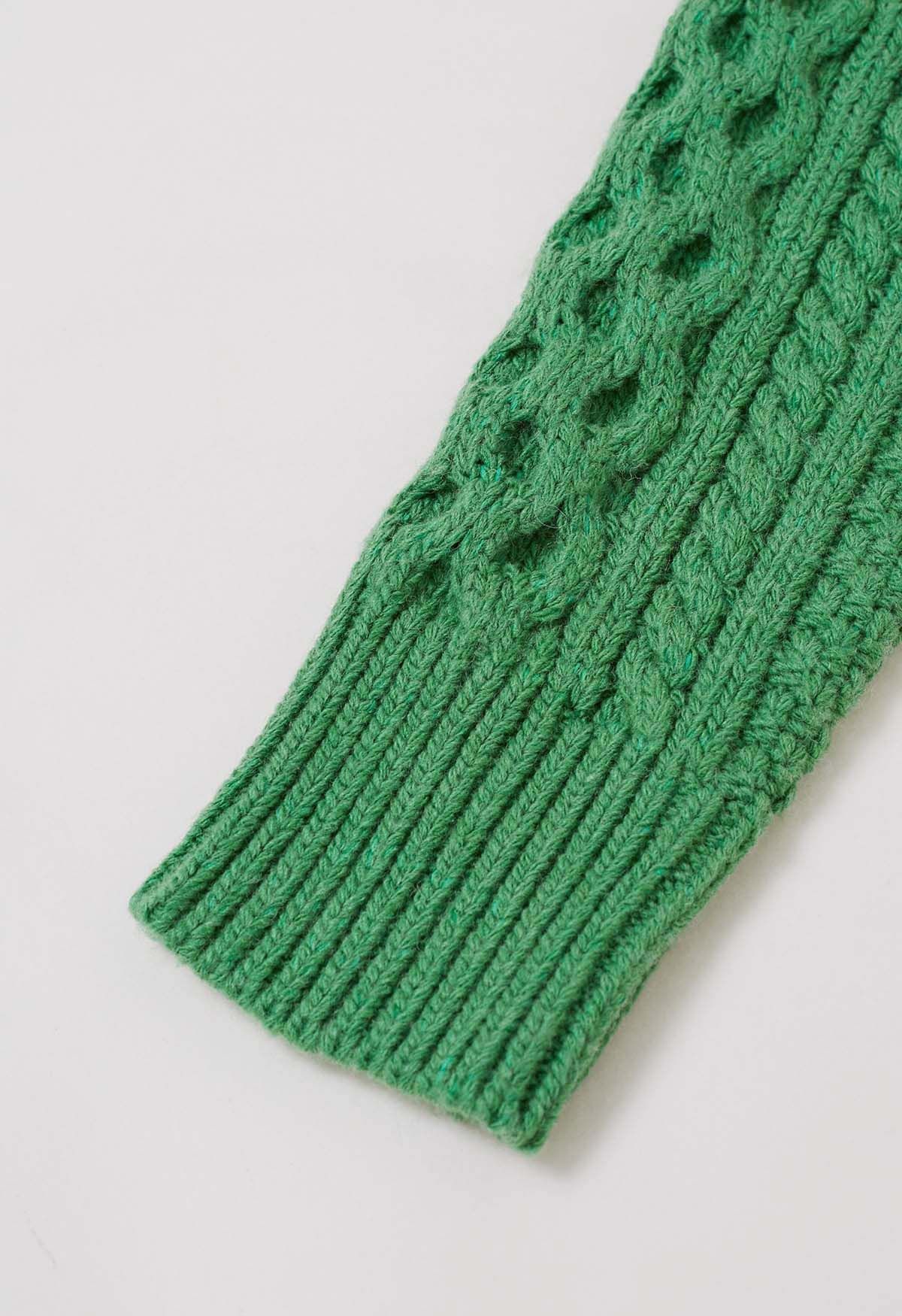 Hug-Me Cable Knit Crewneck Sweater in Green