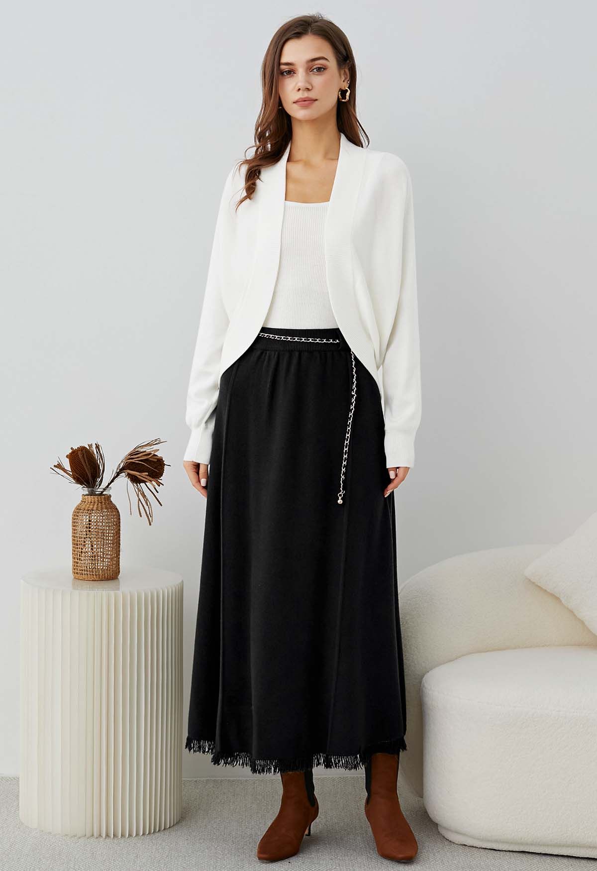 Chain Belt Fringe Hem Knit Maxi Skirt in Black Retro Indie and Unique Fashion